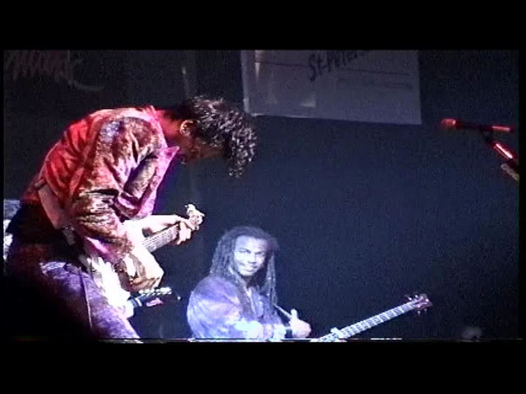 Steve_Vai_Band_USSR_95_121C.jpg