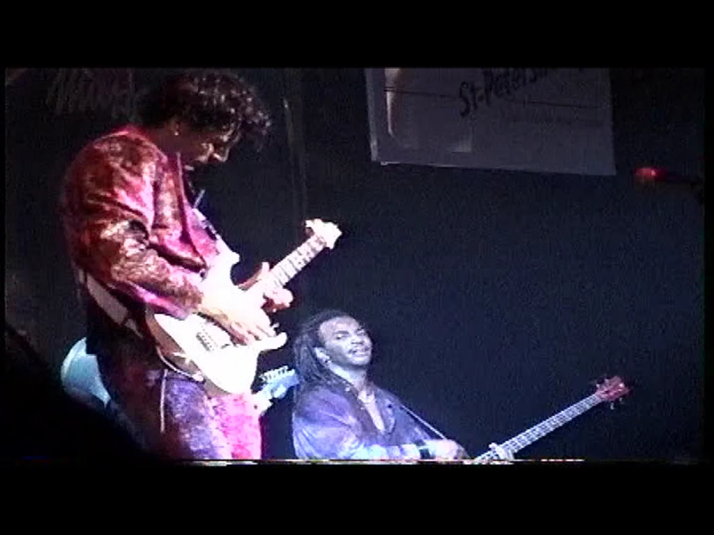 Steve_Vai_Band_USSR_95_123C.jpg