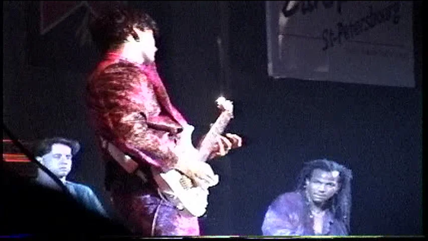 Steve_Vai_Band_USSR_95_126C.jpg