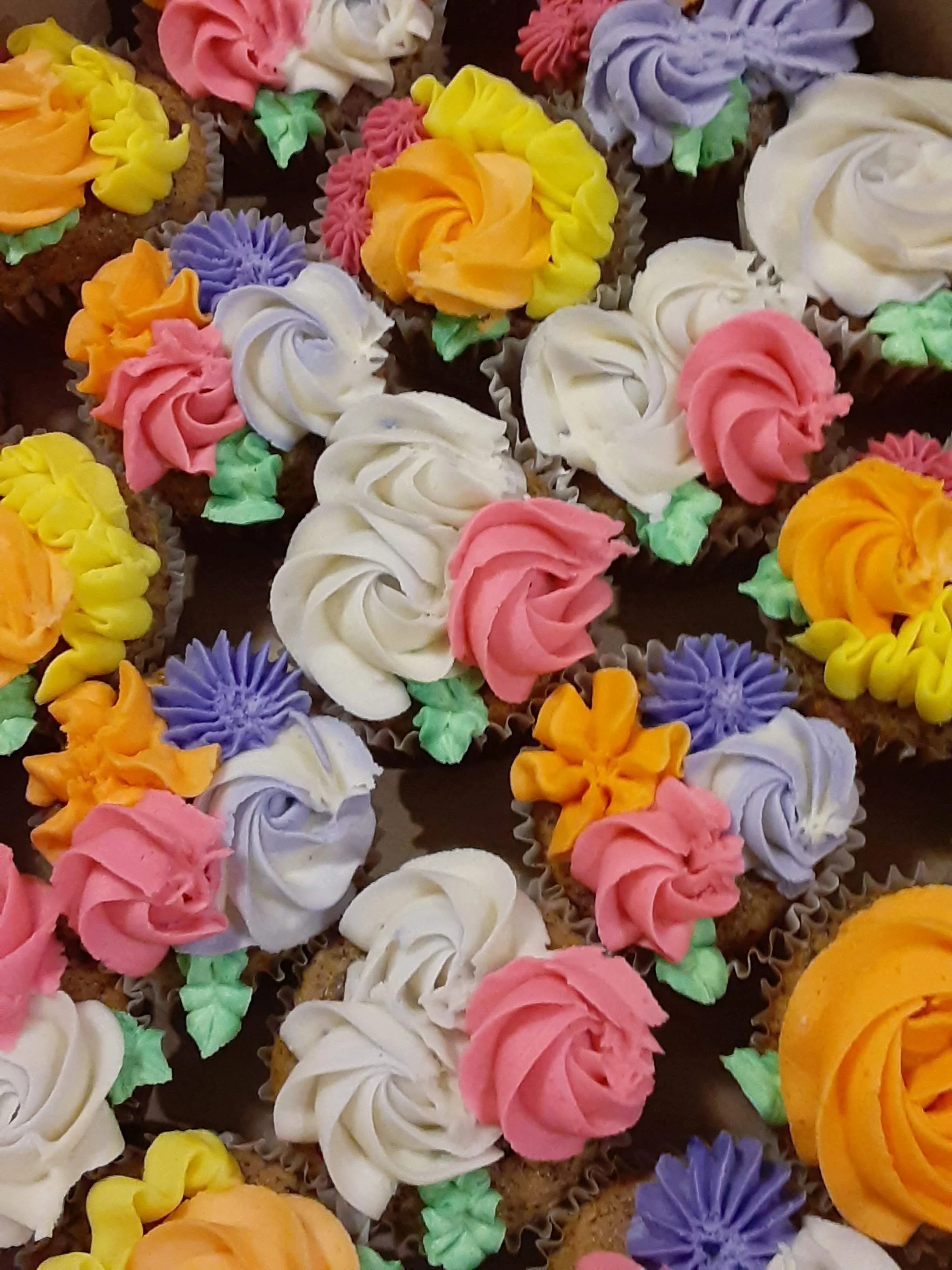 Floral Cupcakes.jpg