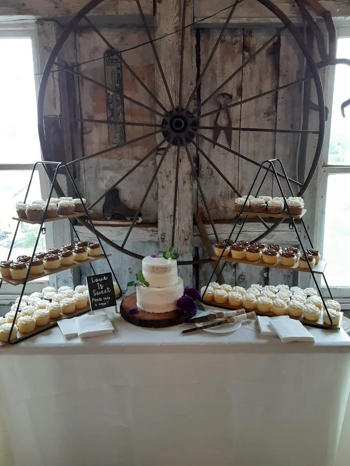 Dessert Table - 2.jpg