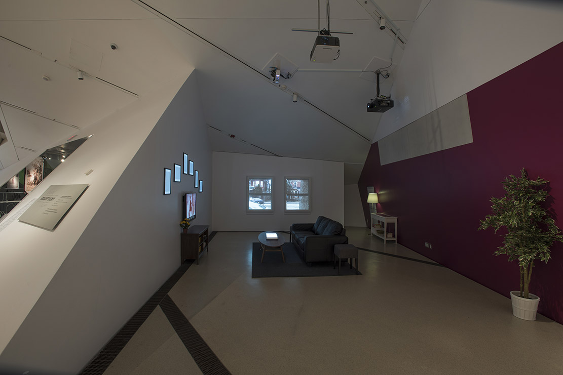 The Living Room (Ocadu, Digital Futures, 2017), Installation View. Courtesy of the Royal Ontario Museum © ROM. Photo Credit: Brian Boyle, MPA, FPPO.