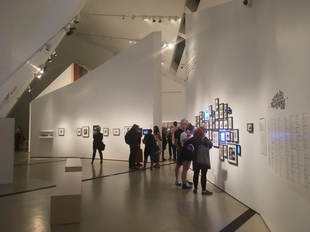 Exhibition tour in progress (C. Barreto, 2017).