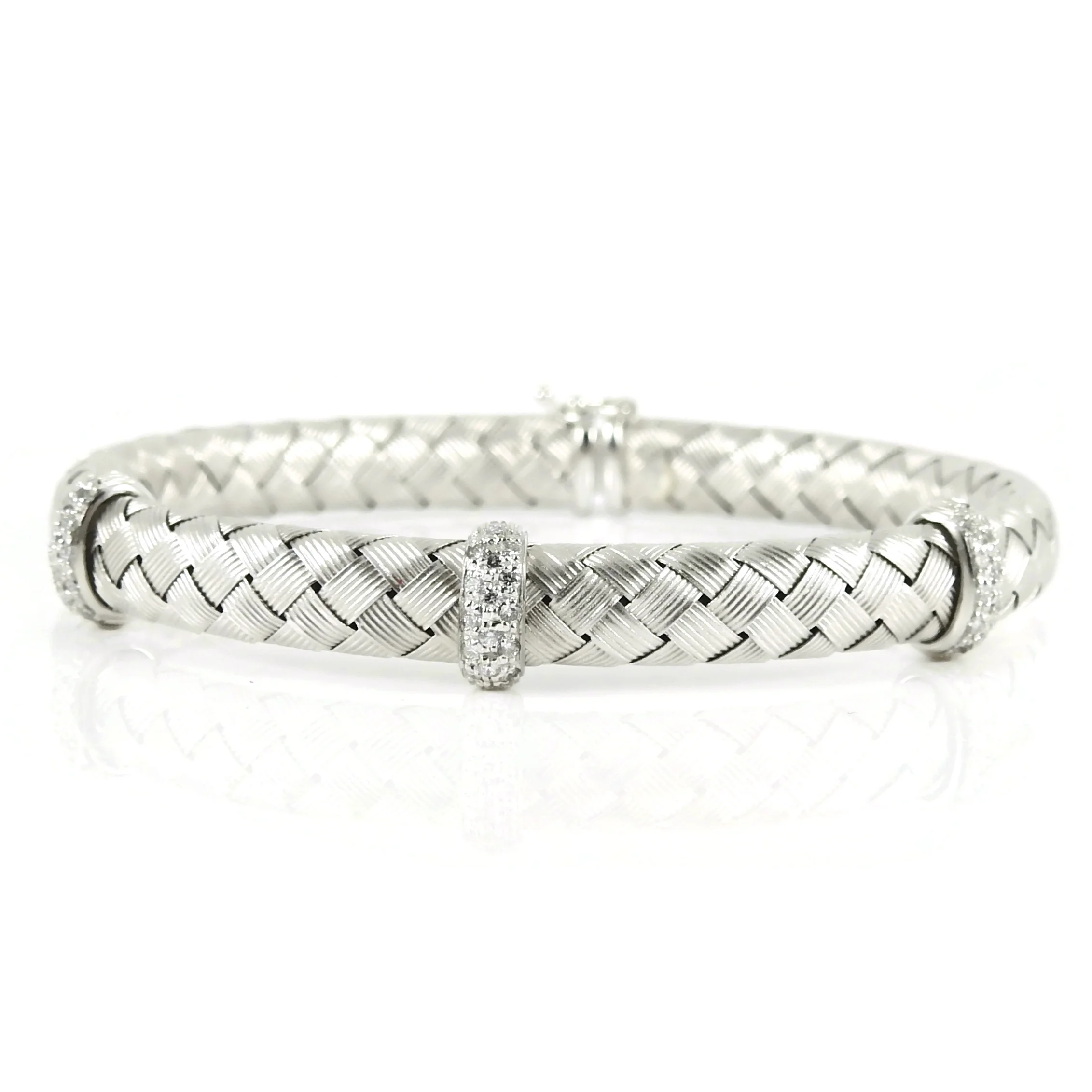  Roberto Coin 18K White Gold 1.46tcw Silk Weave Diamond Station Bracelet
