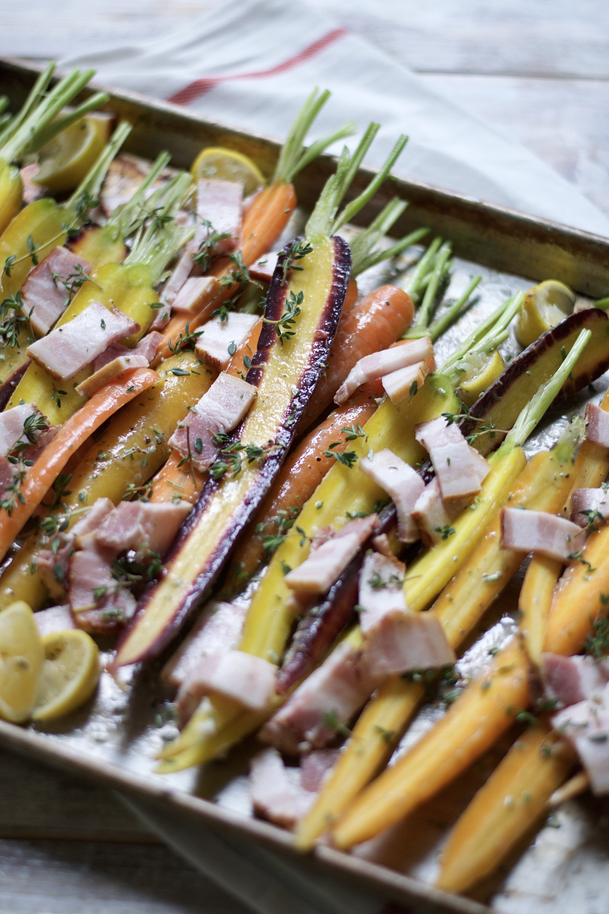 Bacon-Roasted Carrots // Thanksgiving Table with Met Market | All Purpose Flour Child 