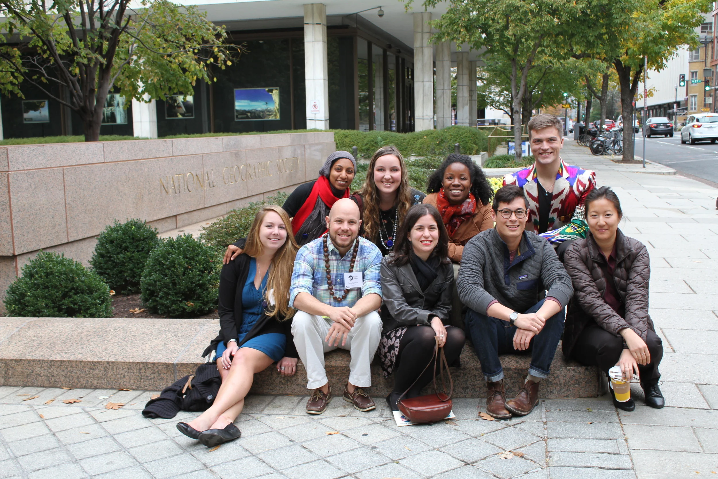 The Bloggers and Ryan outside of the NatGeo office.