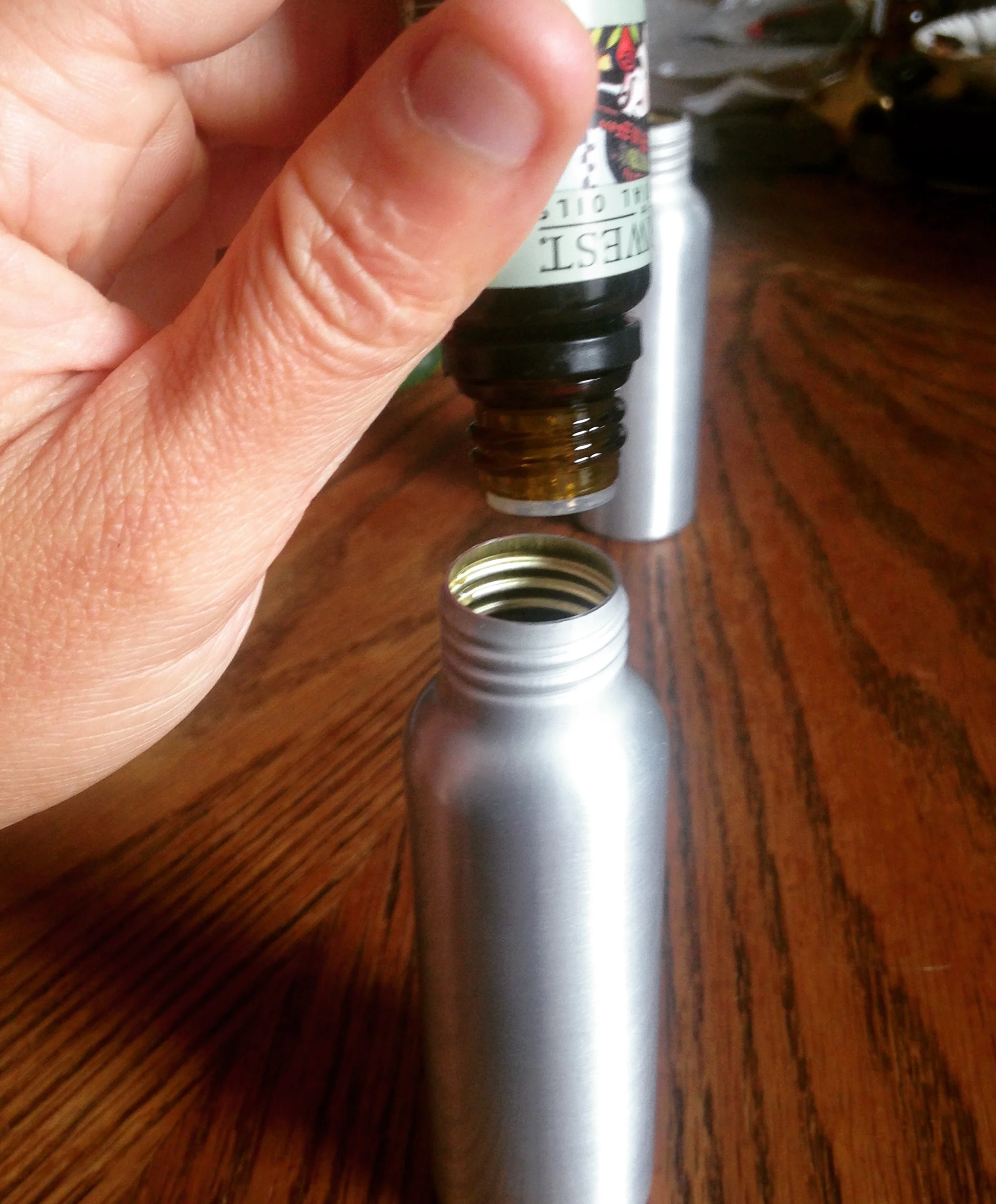 Using Essential Oils to Keep Cool