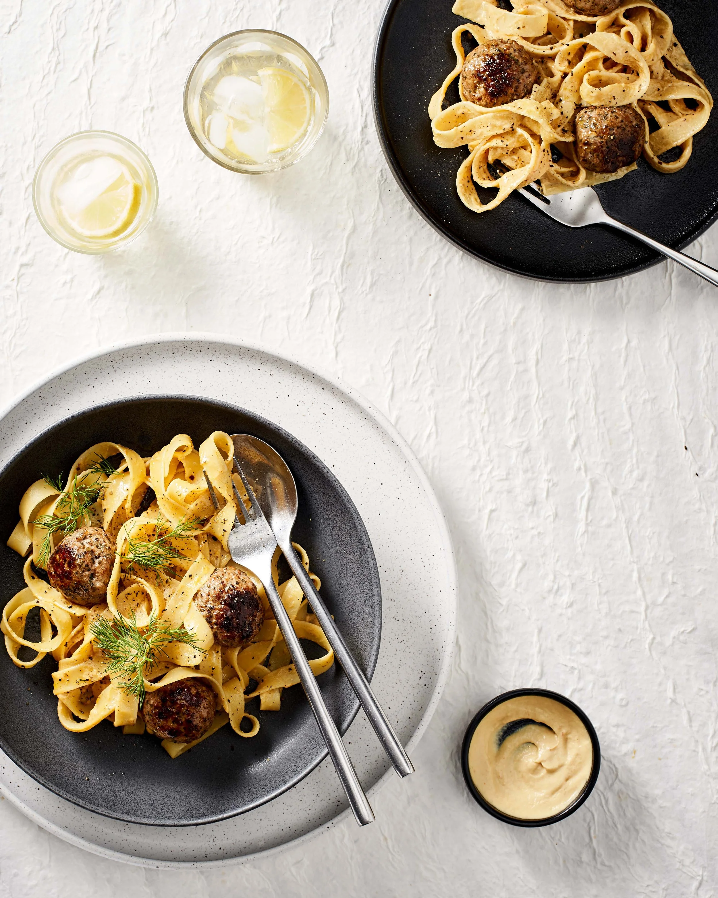 J11112_AmericanMustard_0092_Angle1_HERO 1.jpg