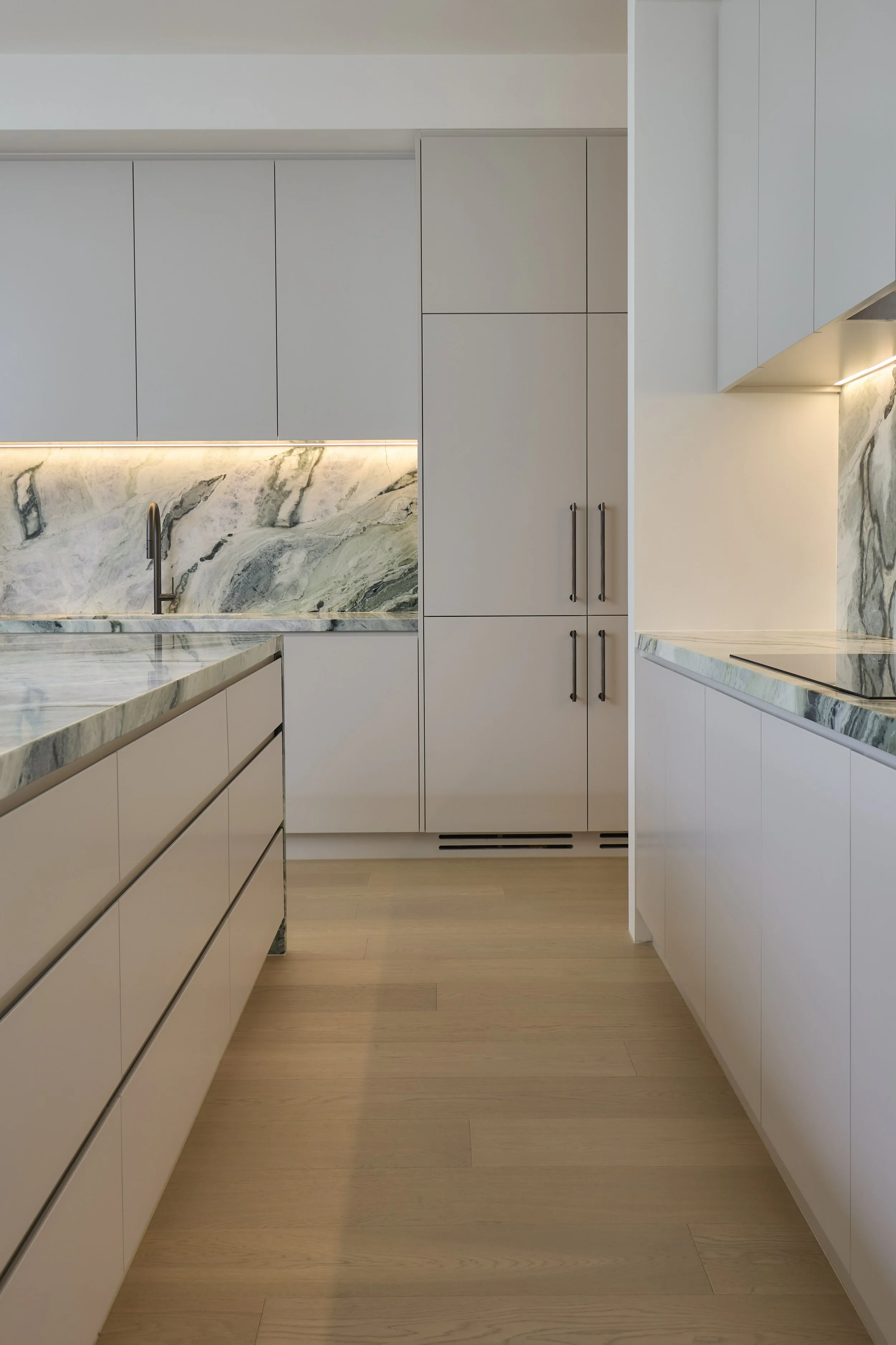 1_Kitchen_3.jpg