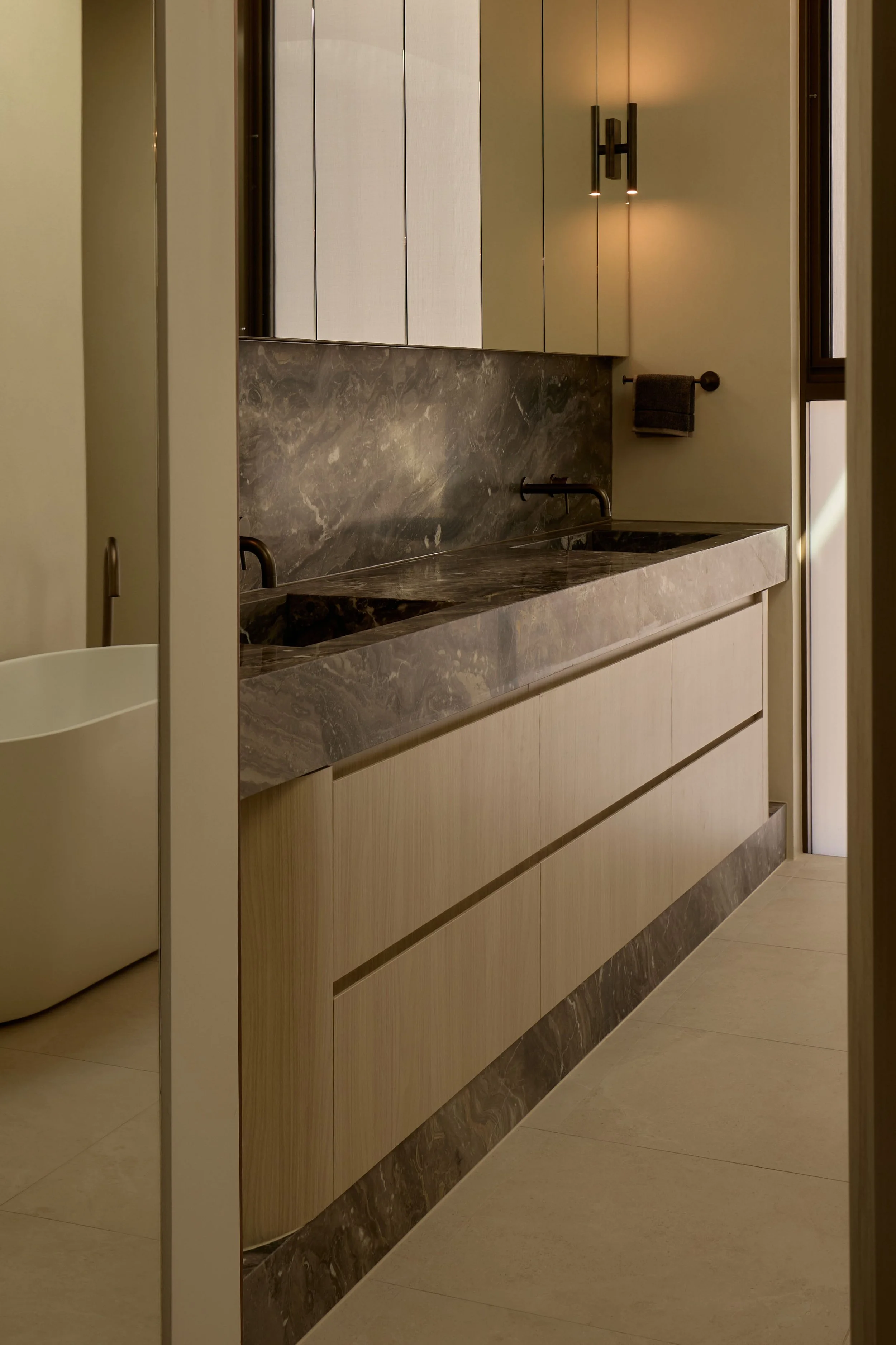 Ensuite_3.jpg