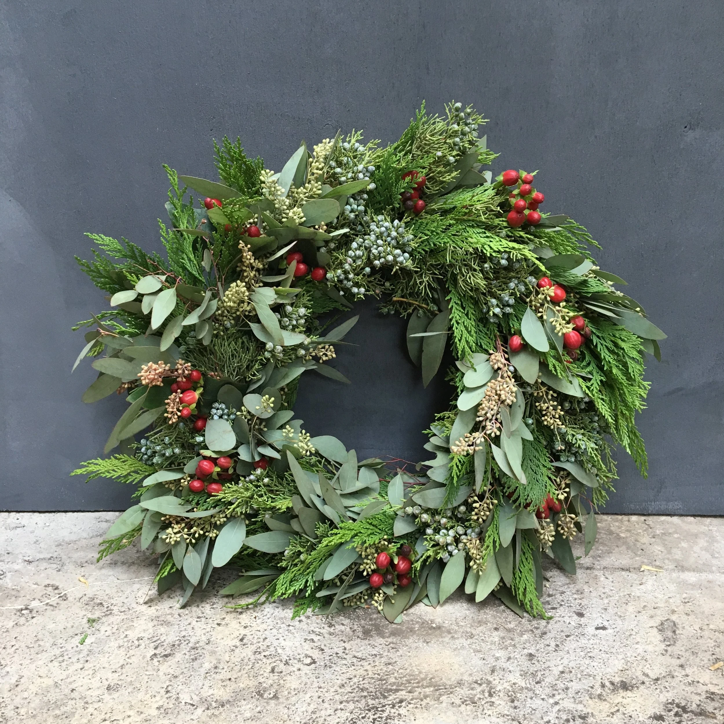 Traditional Holiday Wreath 