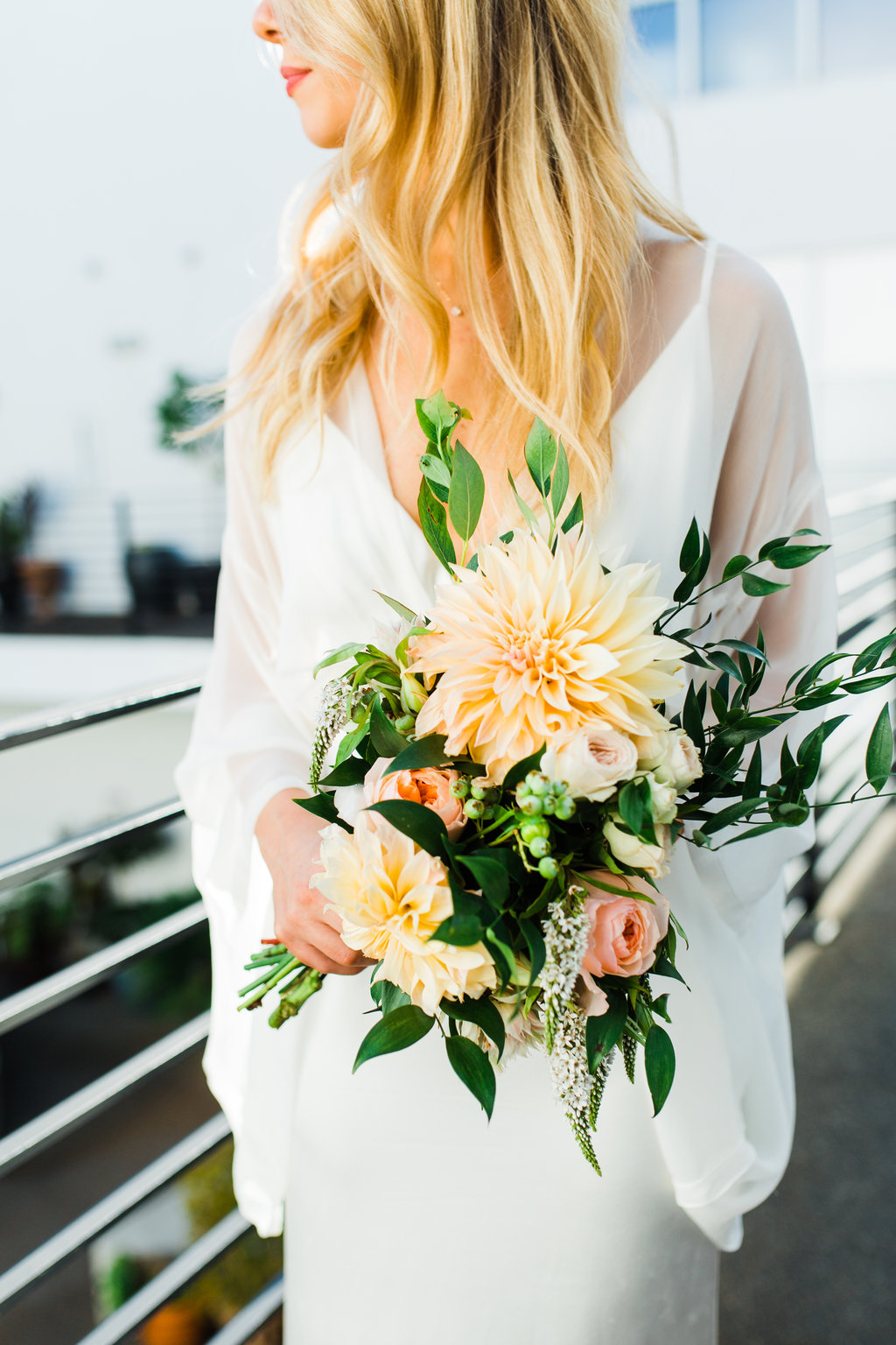 Garden_Dahilas_Bouquet_Sibyl_Sophia_Des_Moines_Iowa.jpg.jpg