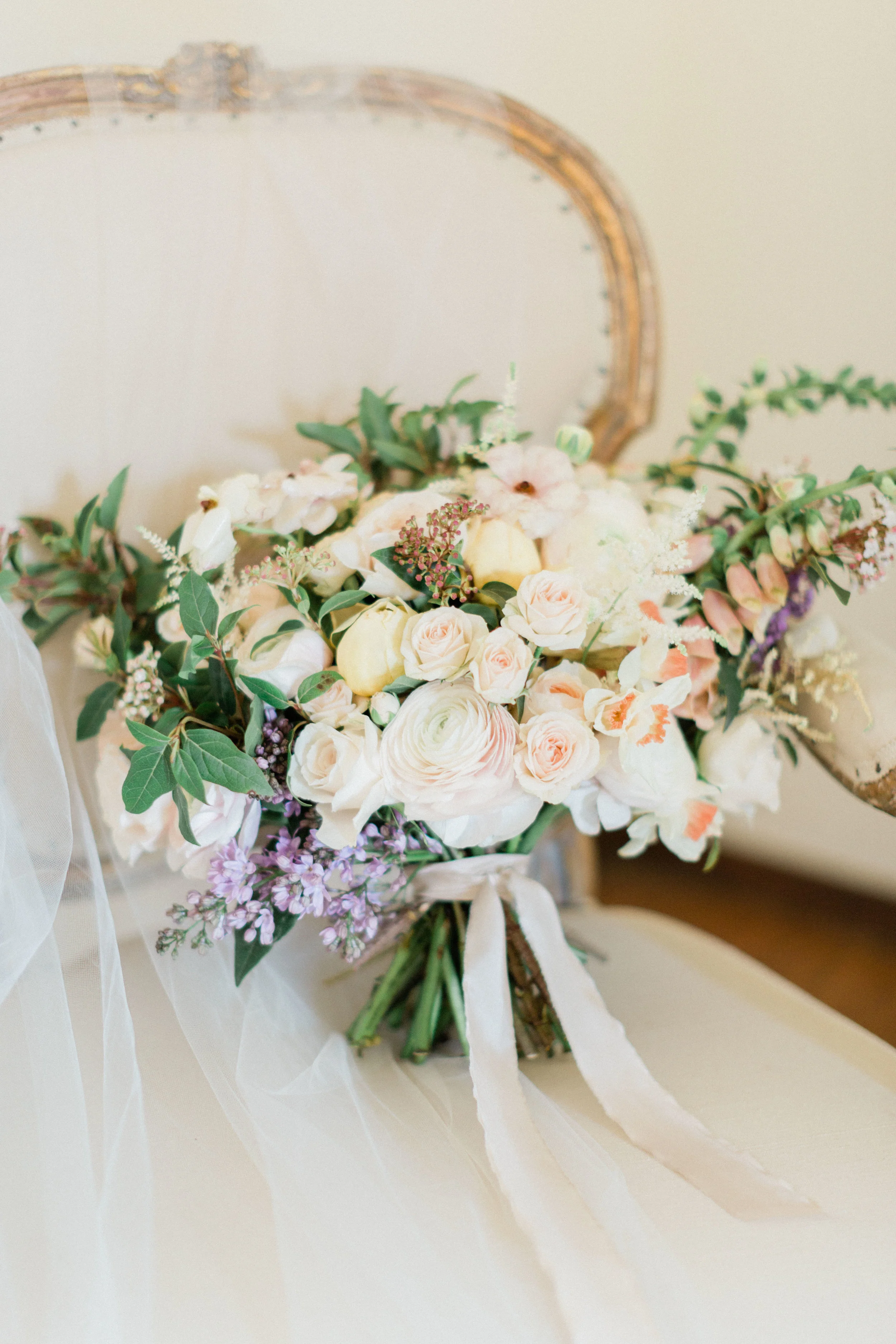 Garden_Style_Lush_Florals_Sibyl_Sophia_Des_Moines_Iowa.jpg