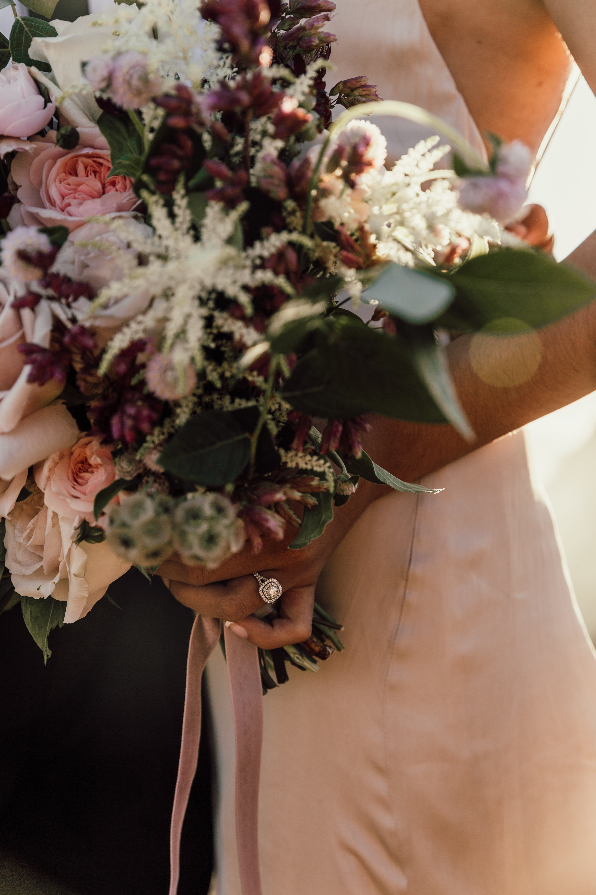 Textured_Garden_Style_Florals_Sibyl_Sophia_Bouquet_Florals.jpg