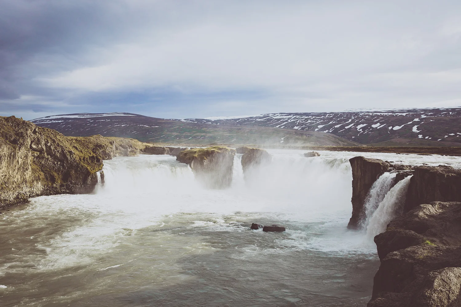 Iceland_Sophena-103.jpg