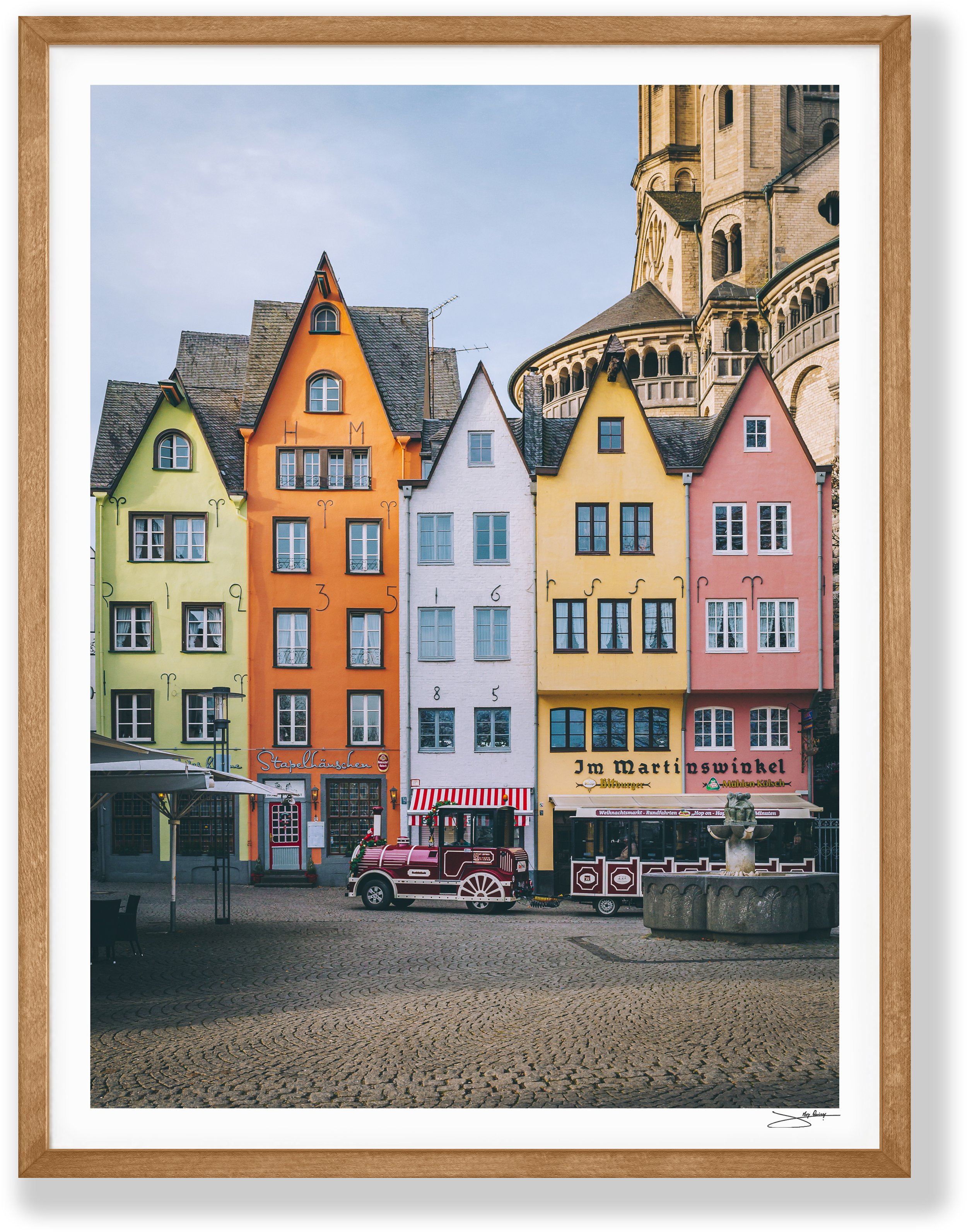 The colorful houses of Cologne