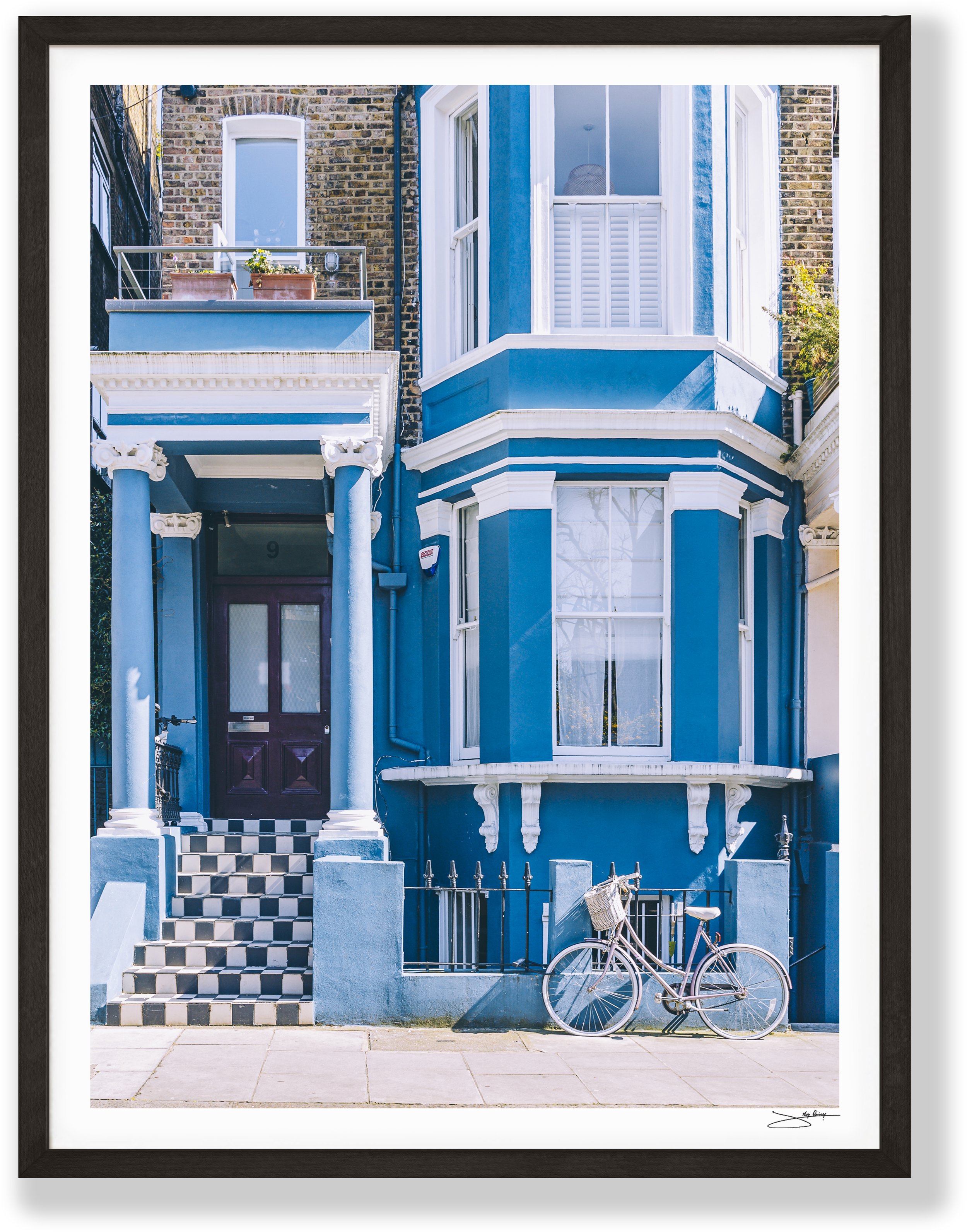 A facade of Notting Hill