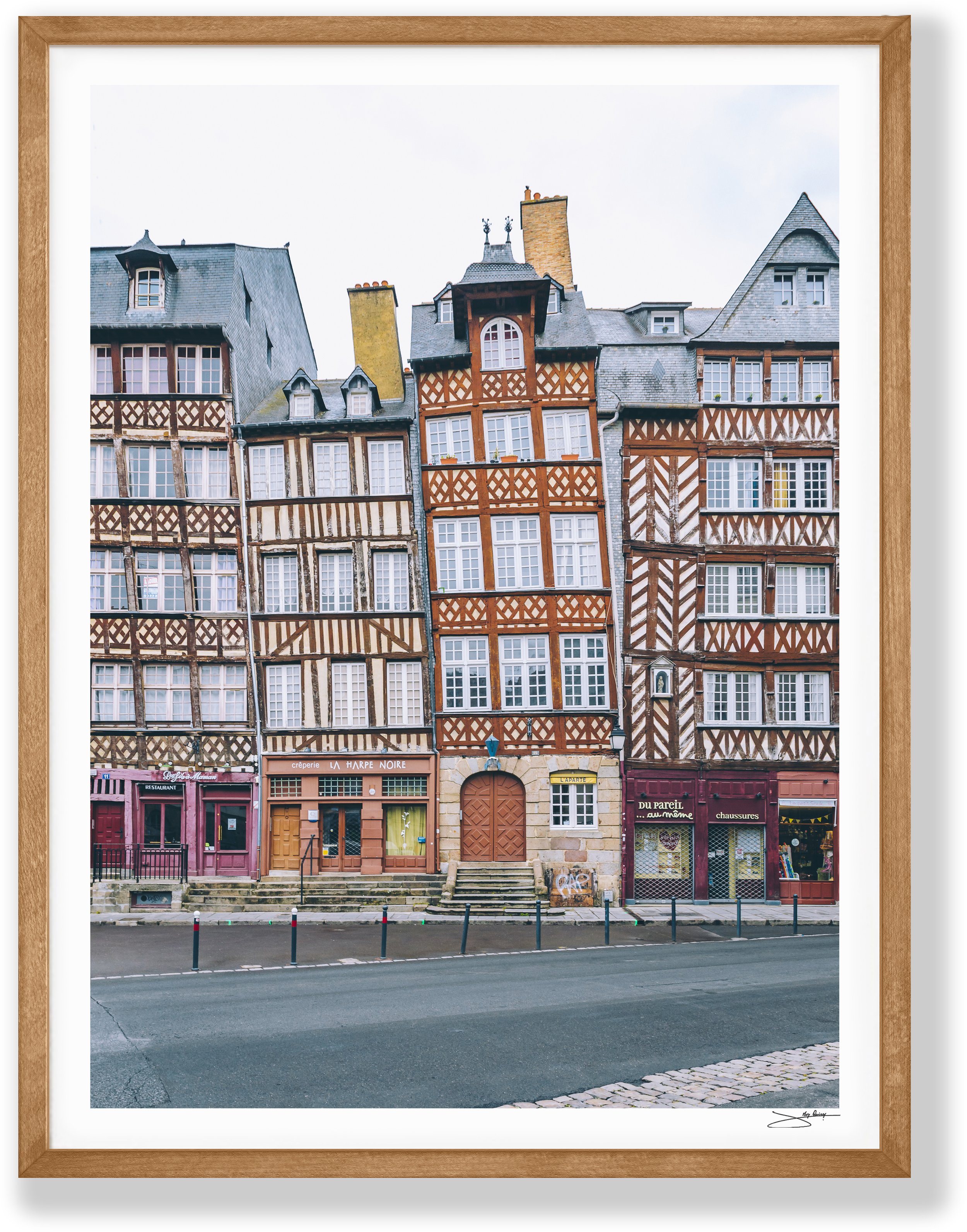 Twisted Buildings of Rennes