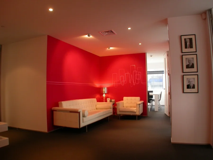 Taylor Shaw / / Waiting area