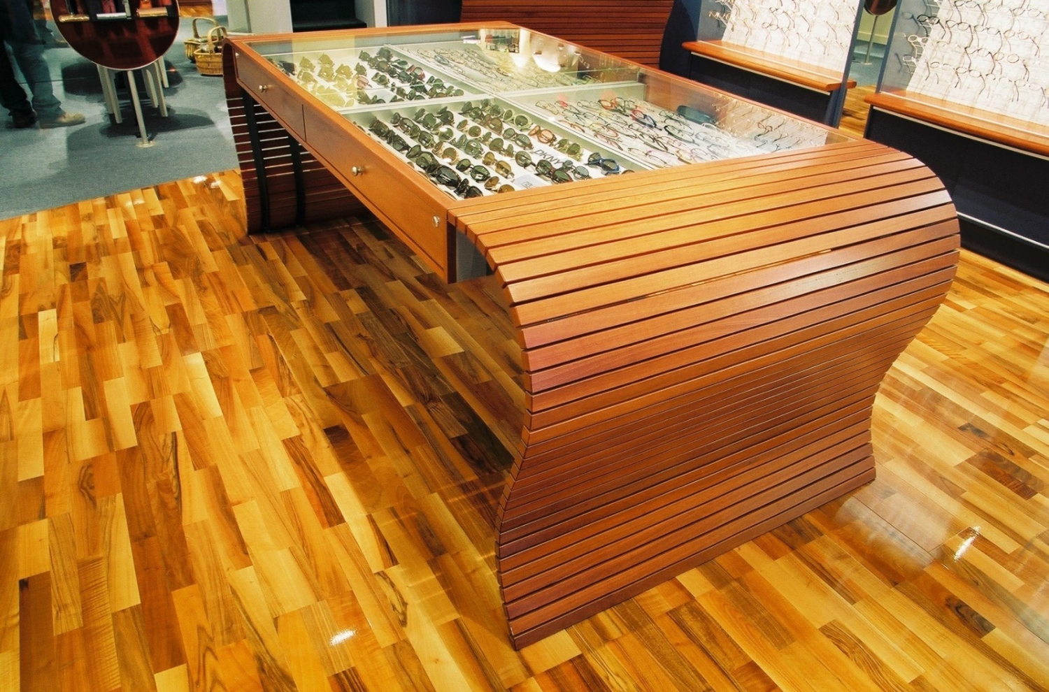 Joinery & Shop Fittings