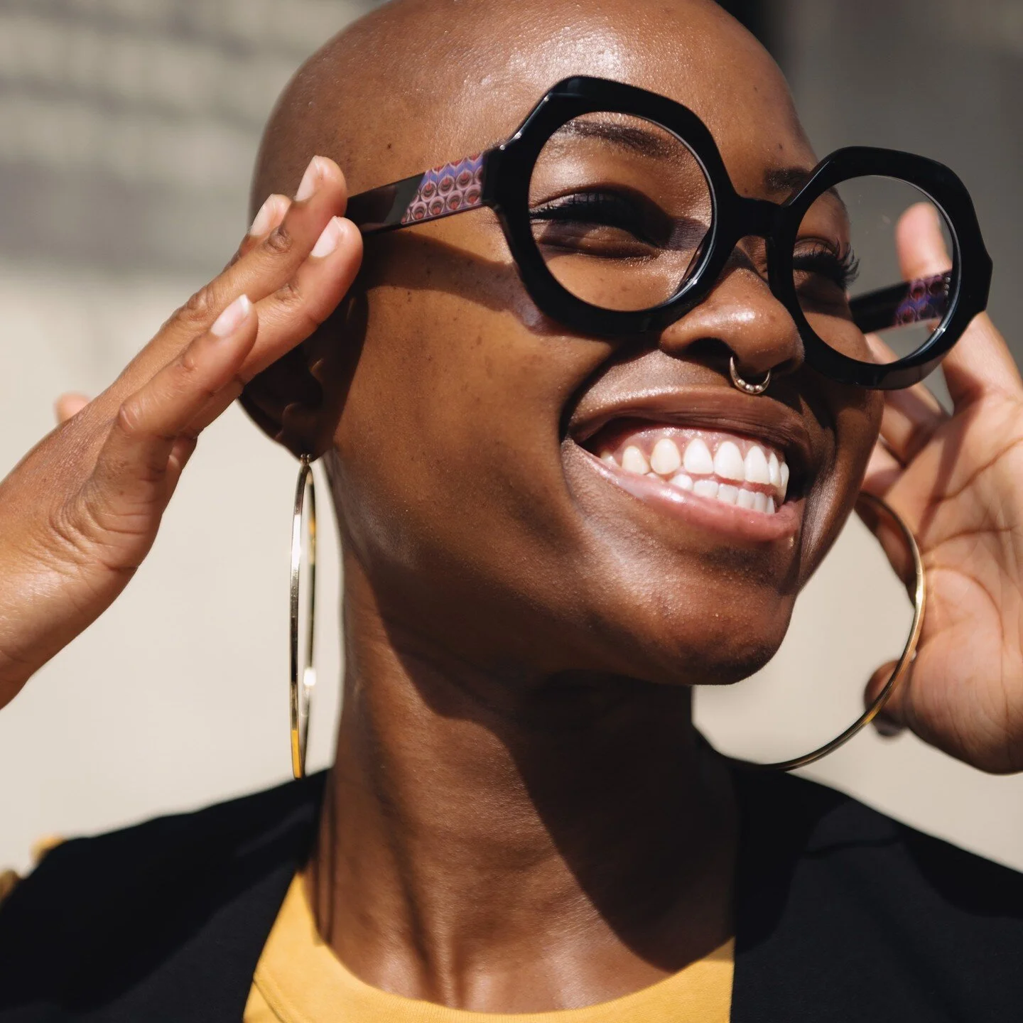 👓 See clearly through the Raine. 🌦 

This week's #featuredarticle explores a new approach to fashionable eyewear.
https://rainemagazine.com/fashion/bringing-unique-fit-and-fashion-into-focus-vontlle-fashion-eyewear
.
.
#magazine #onlinemagazine #di