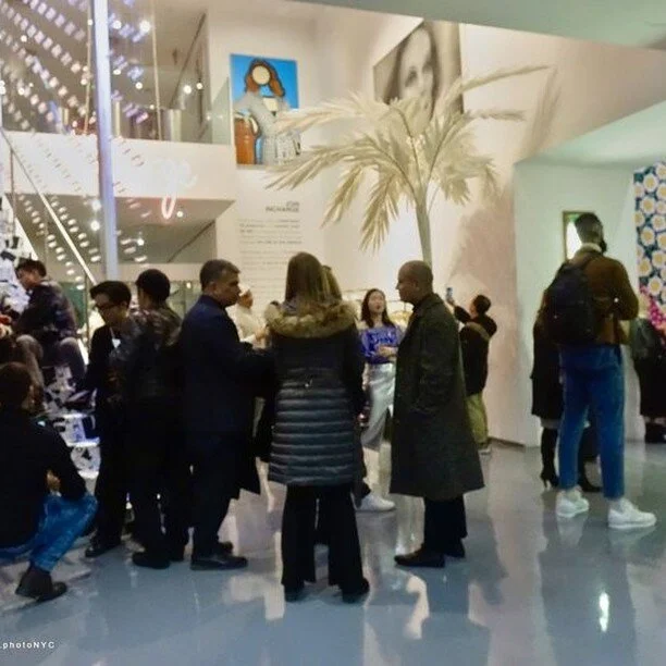 ❄ Show or Raine?🌦

This week's #featuredarticle includes excellent photos by Vital Agibalow (https://lnkd.in/eZUV2RVF) from the DVF X FASHINNOVATION EVENT
https://rainemagazine.com/culture/dvf-x-fashinnovation-event
.
.
#rainemagazine #magazine #onl