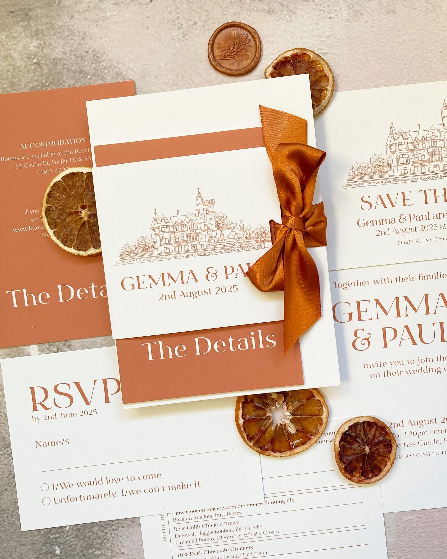 Rusty tones and a beautiful illustration of the stunning @kinnettlescastlevenue for Gemma &amp; Paul
⠀⠀⠀⠀
#weddingstationery #weddinginvitations #invitations #prettypaper #lovepaperco #pursuepretty #modernweddingstationery #scottishwedding #aberdeens