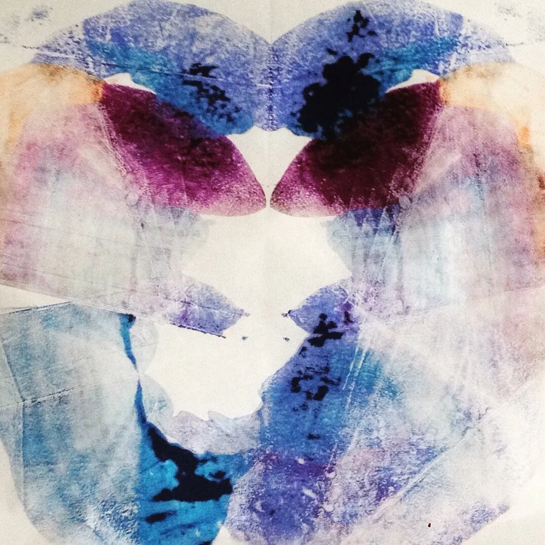  Oil paint on rice paper 