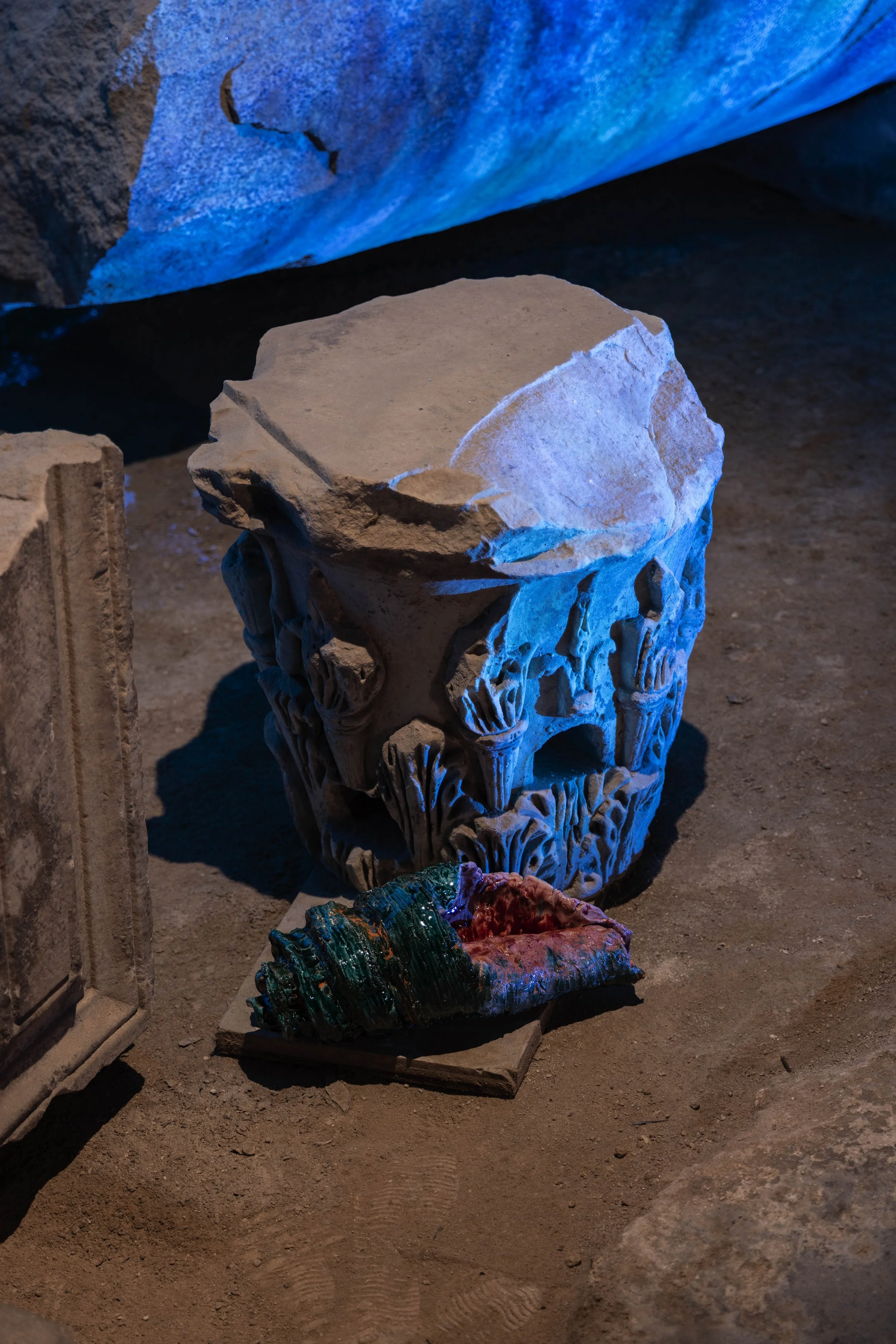 80_FOROF_SORTILEGIO_ph.Monkeys Video Lab.JPG