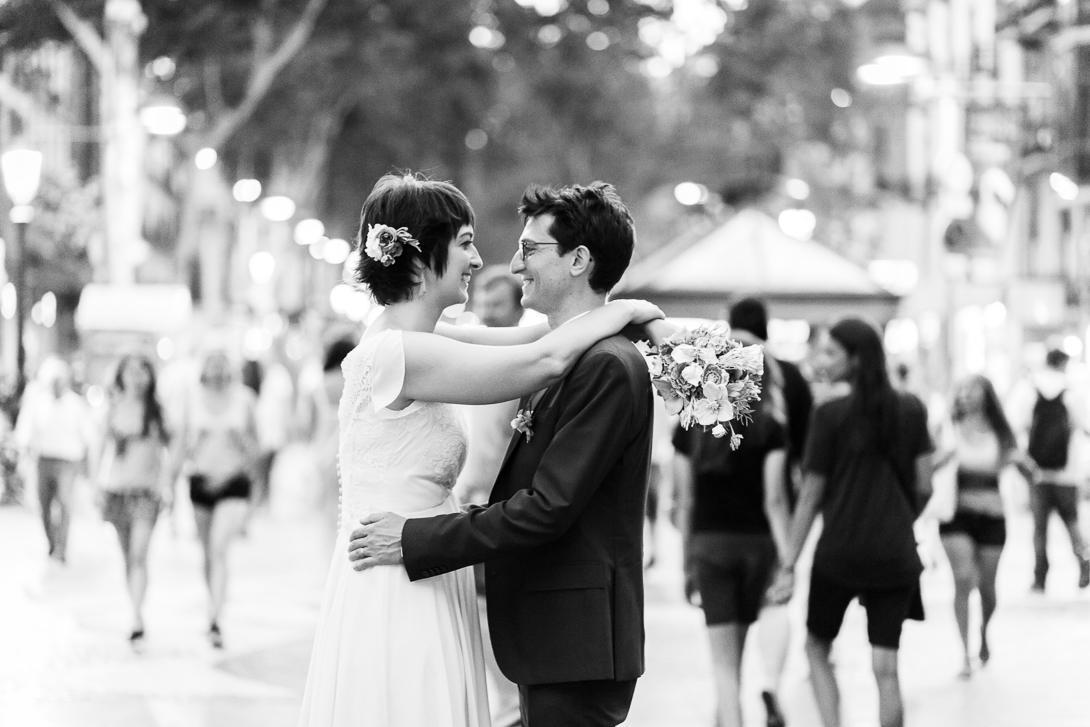 POSTBODA BARCELONA MONTJUIC PHOTOGRAFEEL BODAS-19.jpg