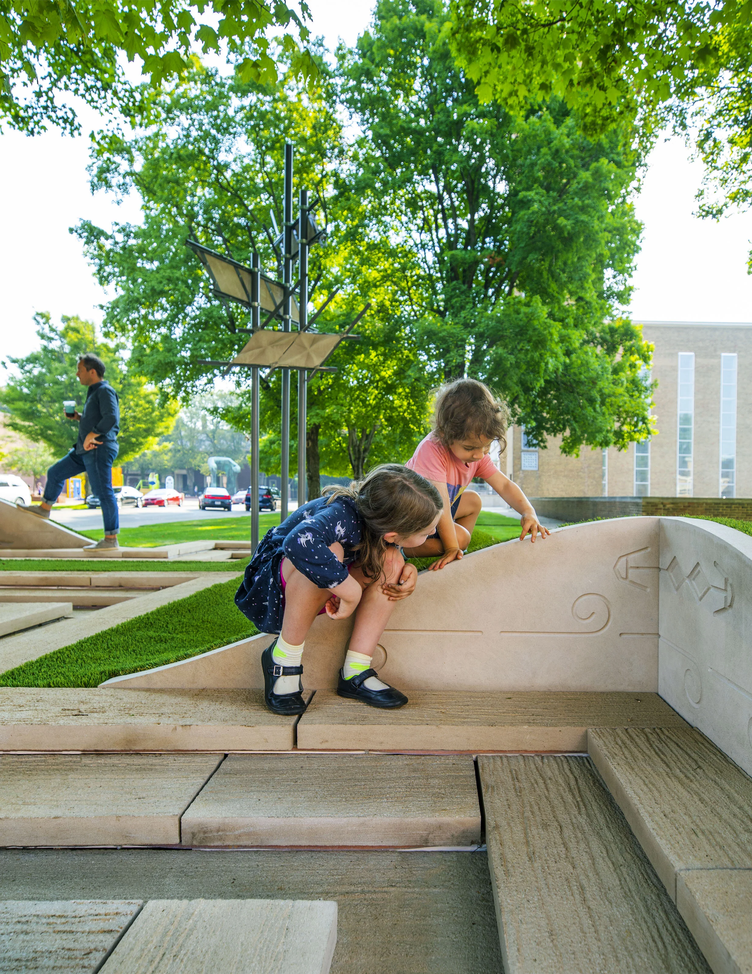 LaWaSo Ground_J_Kim_Engraved Pattern 2.jpg