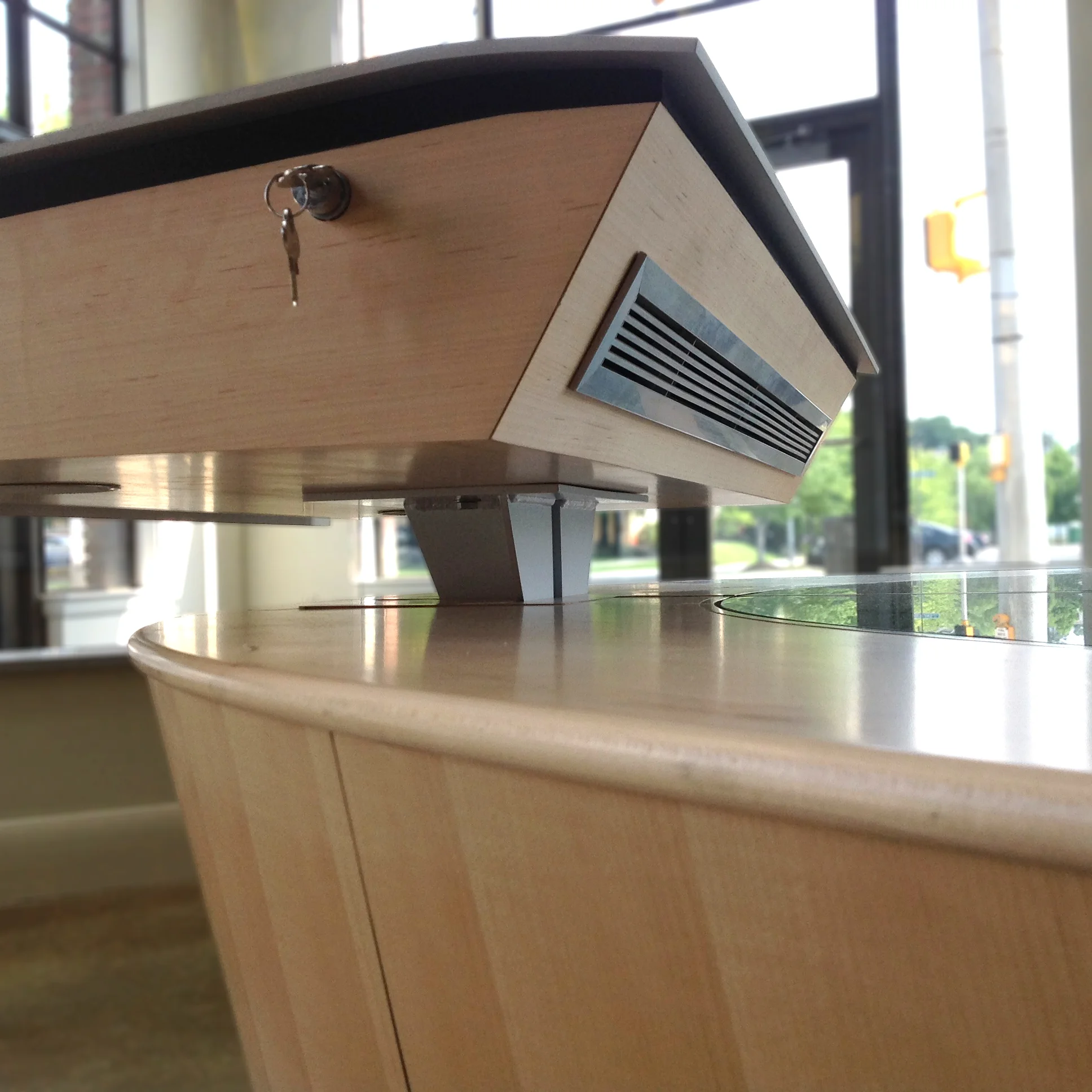 THEMATIC STRUCTURE CONSOLE DETAIL