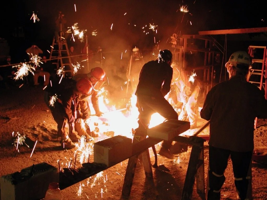 Cast iron pour 