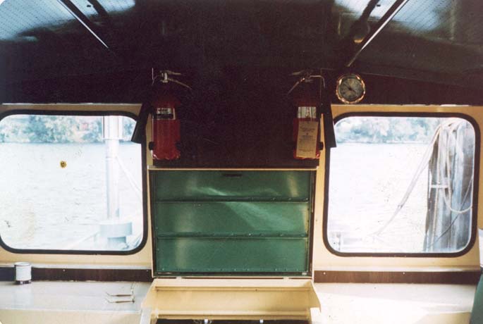 17_WheelhouseAft2.jpg