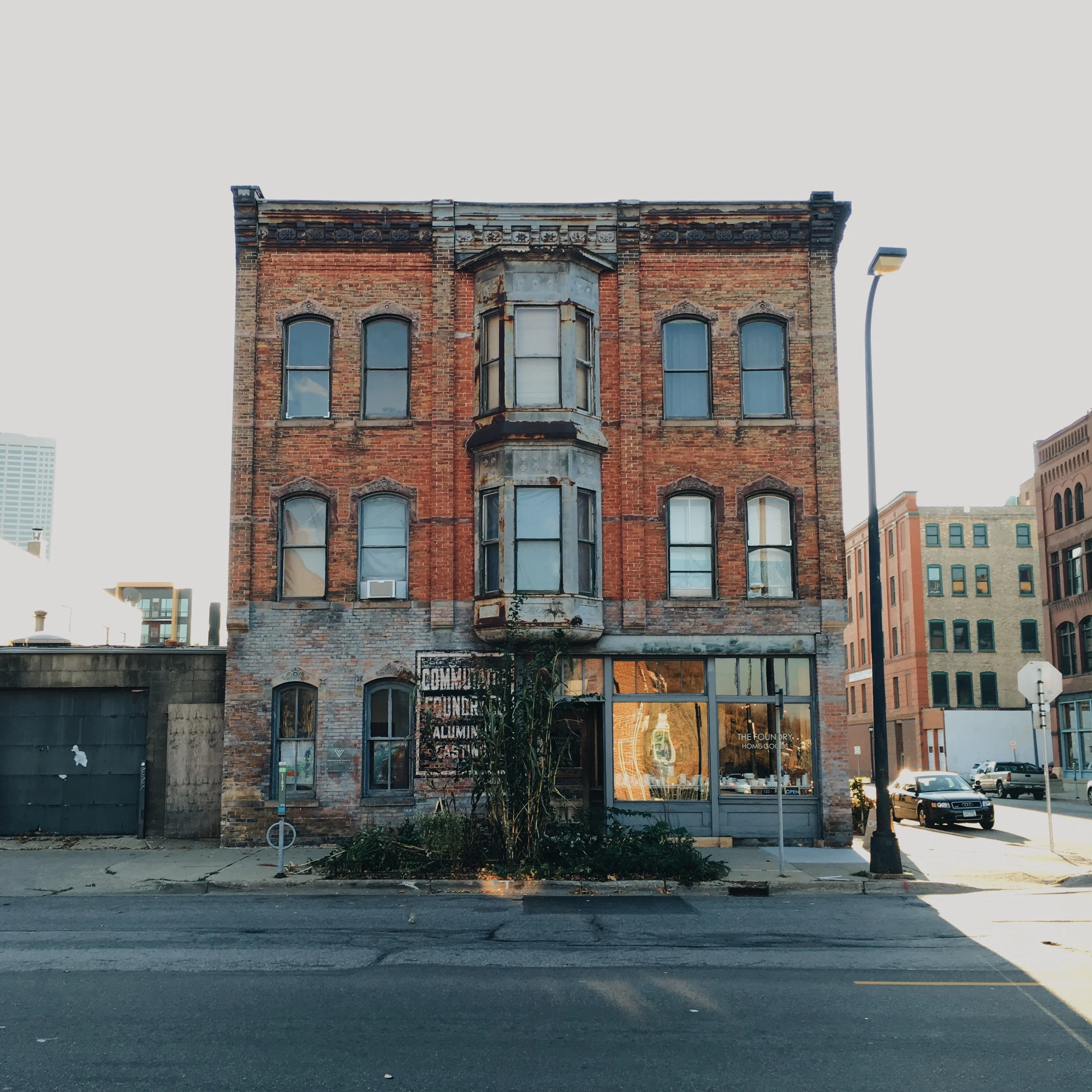 Minneapolis, All the Hits.