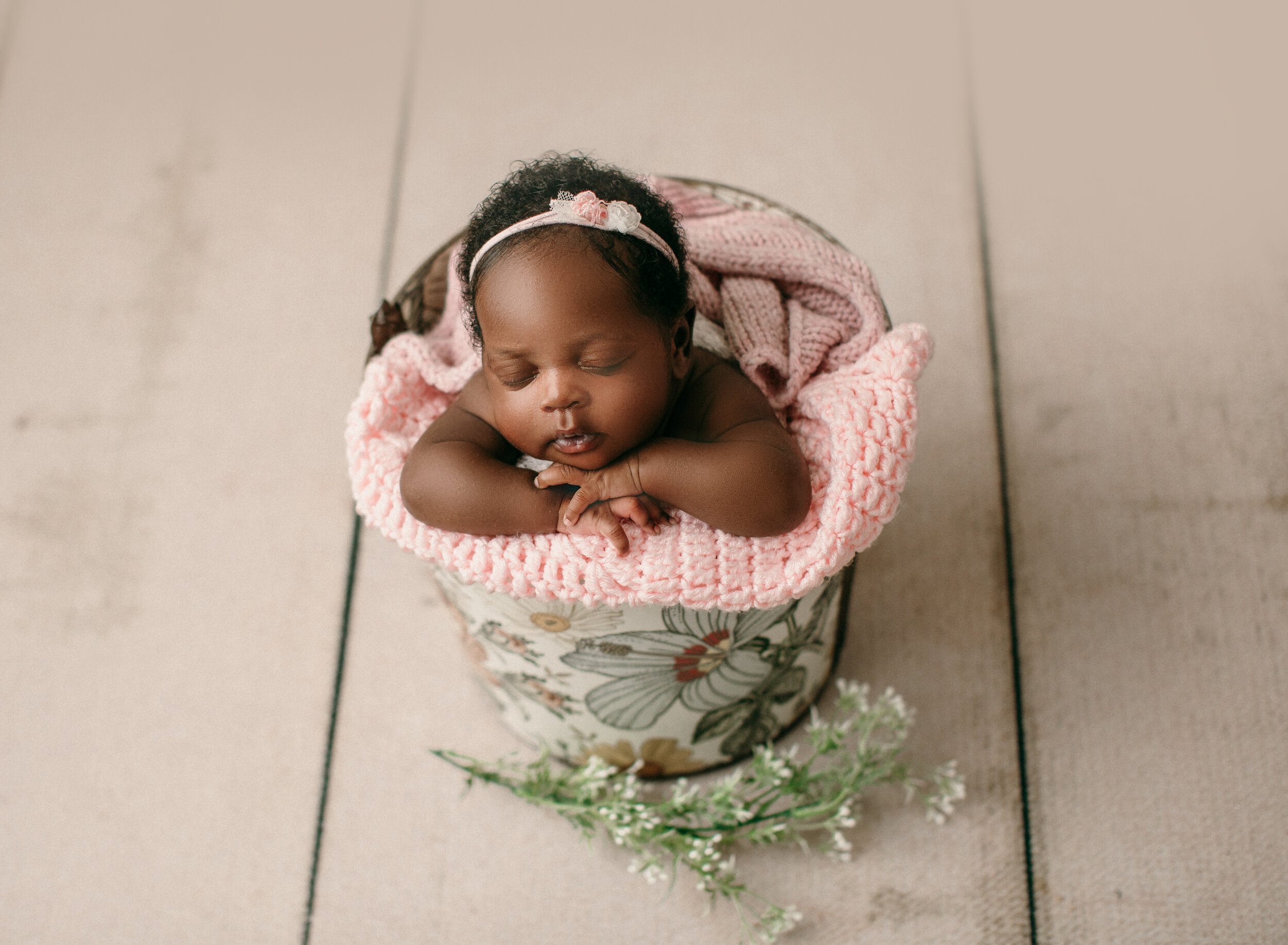 Angie Lansdon Photography Newborn Portraits  00001.jpg