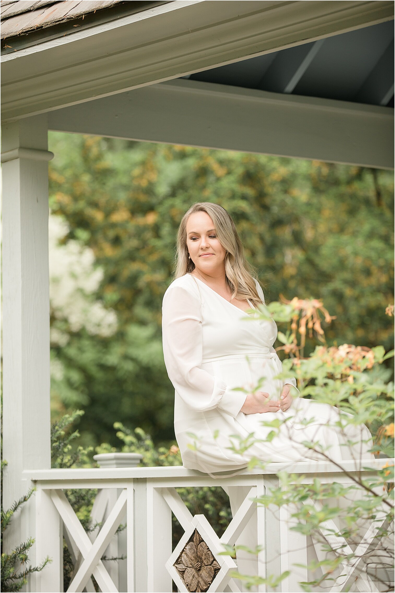 Maternity Photography by Angie Lansdon Photography 00018.jpg