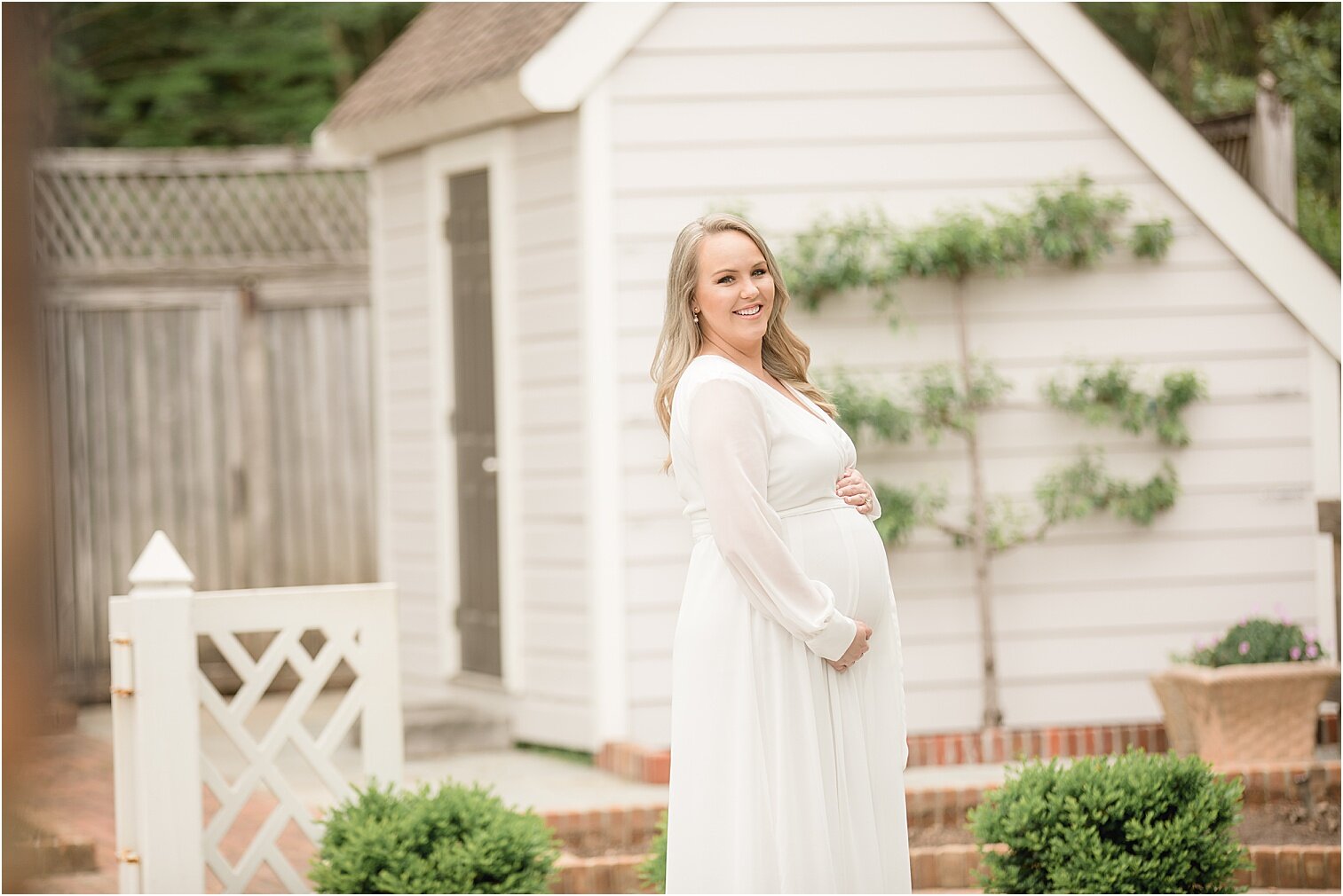 Maternity Photography by Angie Lansdon Photography 00021.jpg