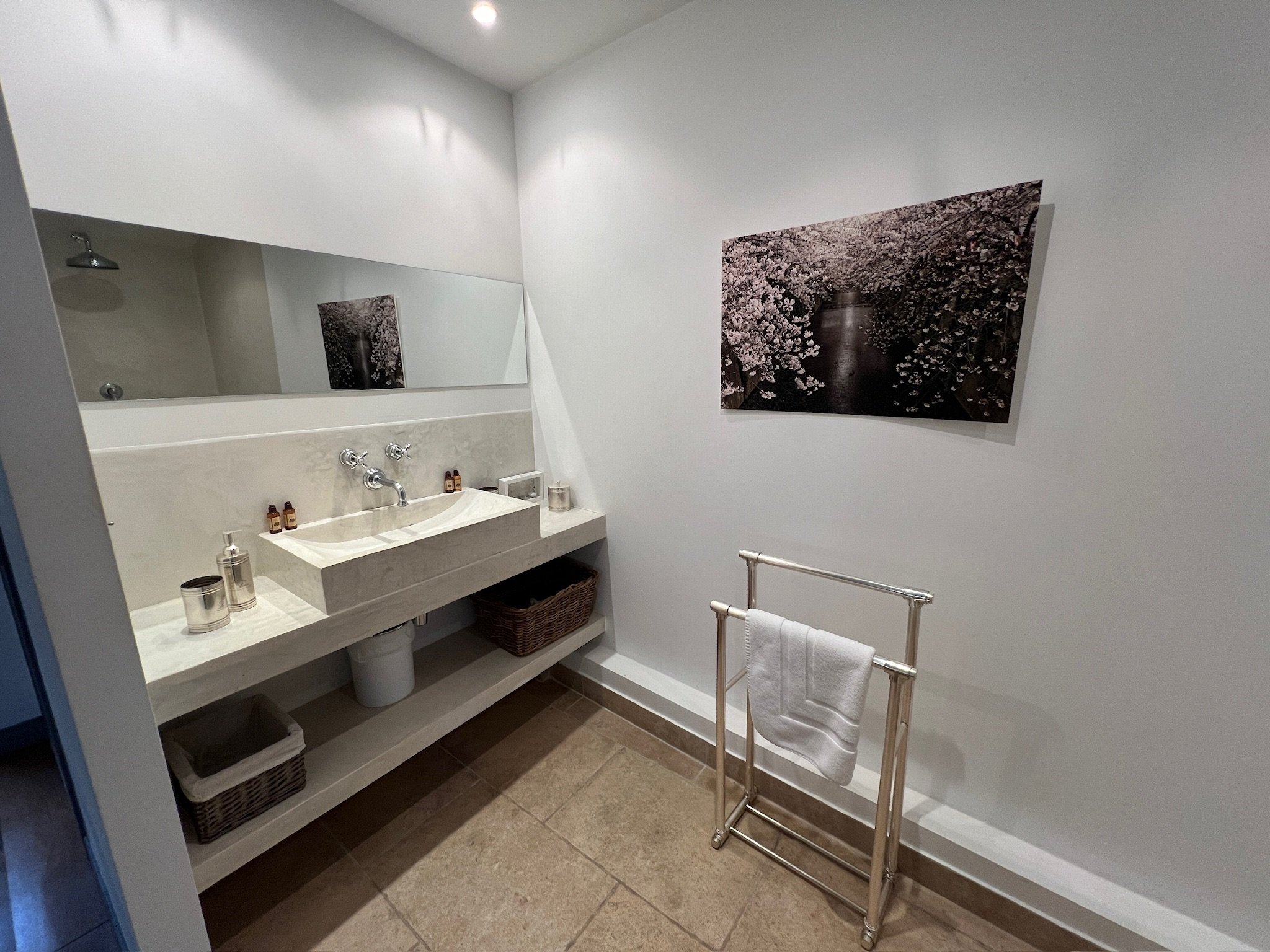 Retro Style Bathroom