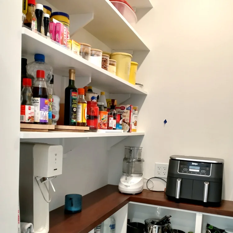 Seasonal Declutter Checklist-Popped Closet | Professional Organizing ...