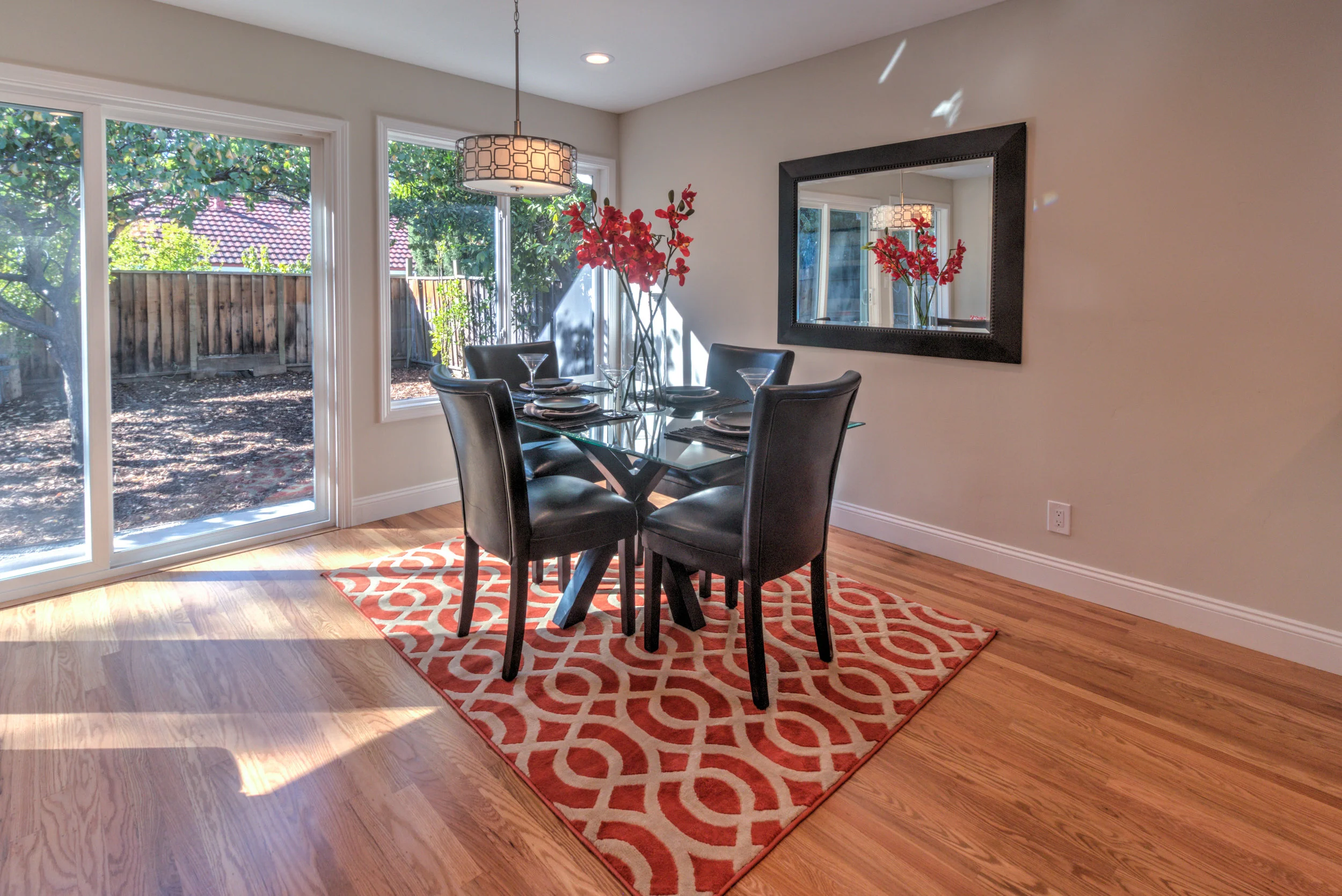 JohnsonDiningRoom1.jpg