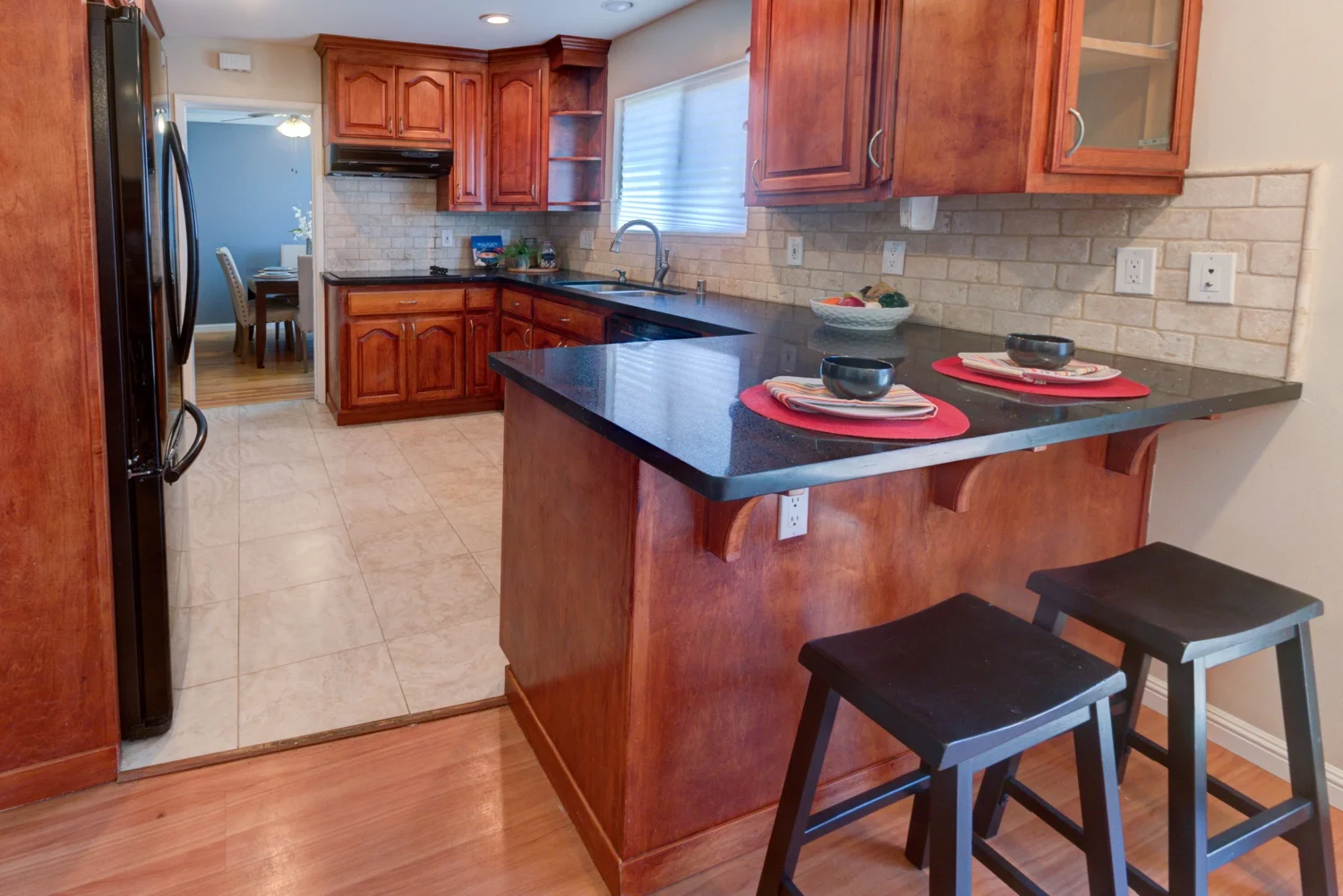Pearl Kitchen Small.jpg
