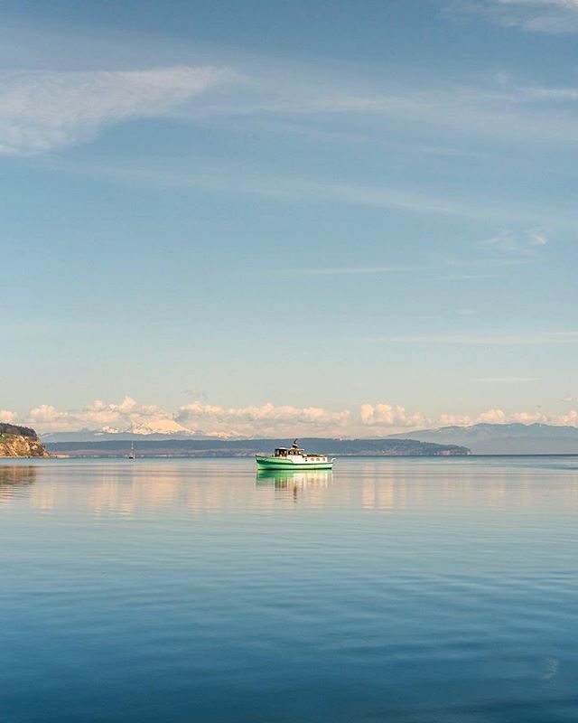 Rock the boat🛥
#PNW #whidbeyisland #penncove