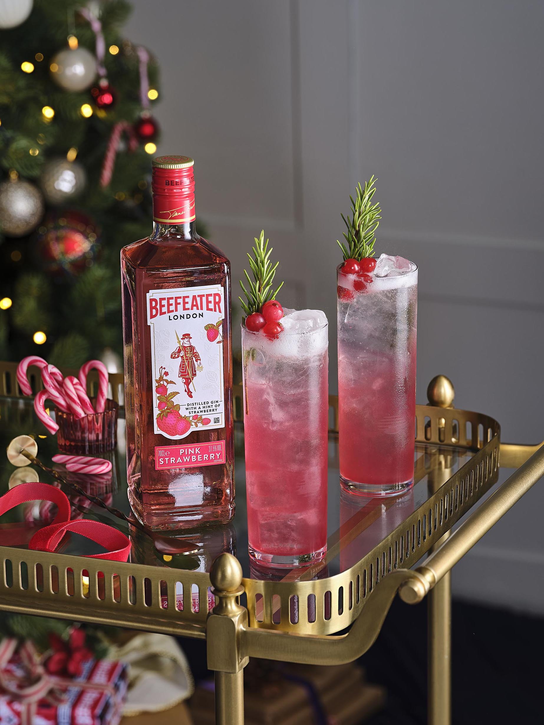 210922_PR_BeefeaterCranberryCollins_v3.jpg