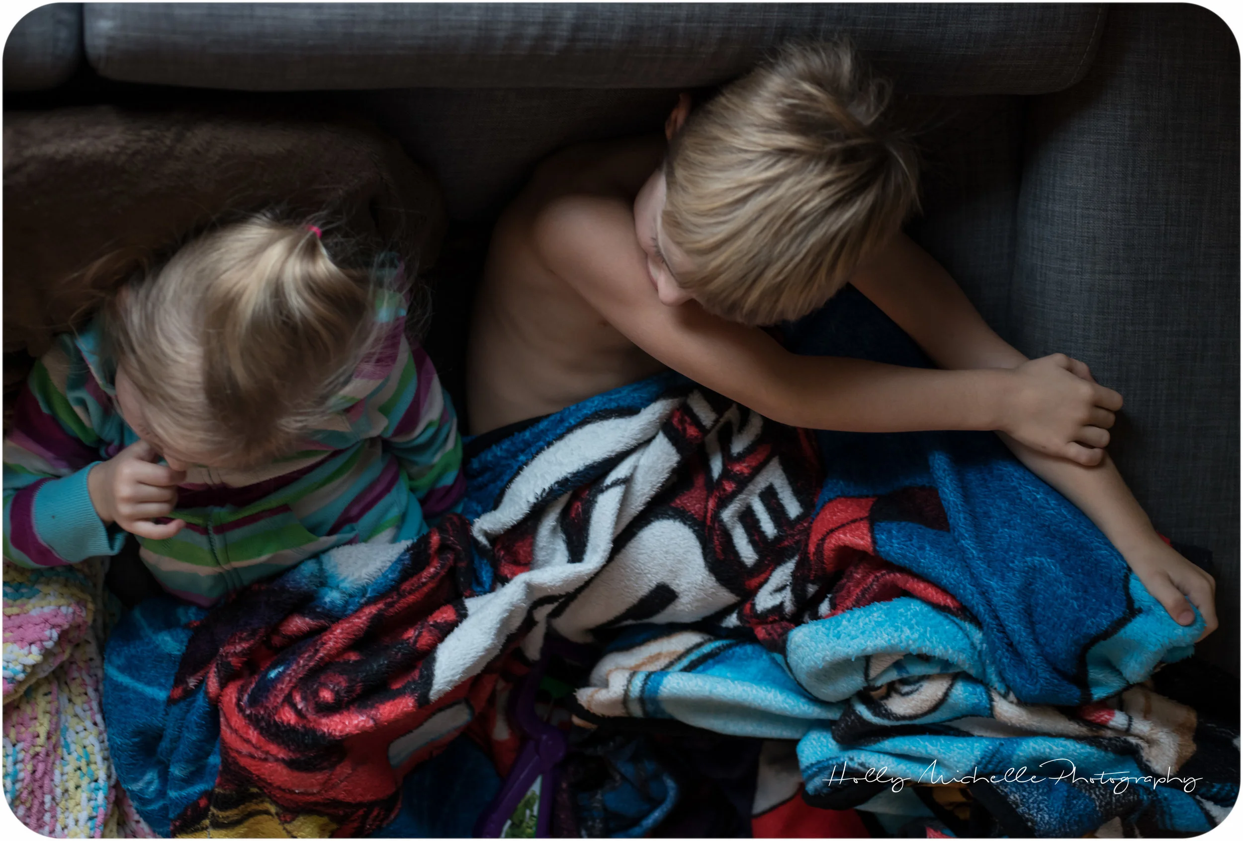{day11/366} I'm in the kitchen preparing supper, it's very quiet, too quiet. I peaked around the corner to my babies snuggled tightly together. A night away was good for everyone.