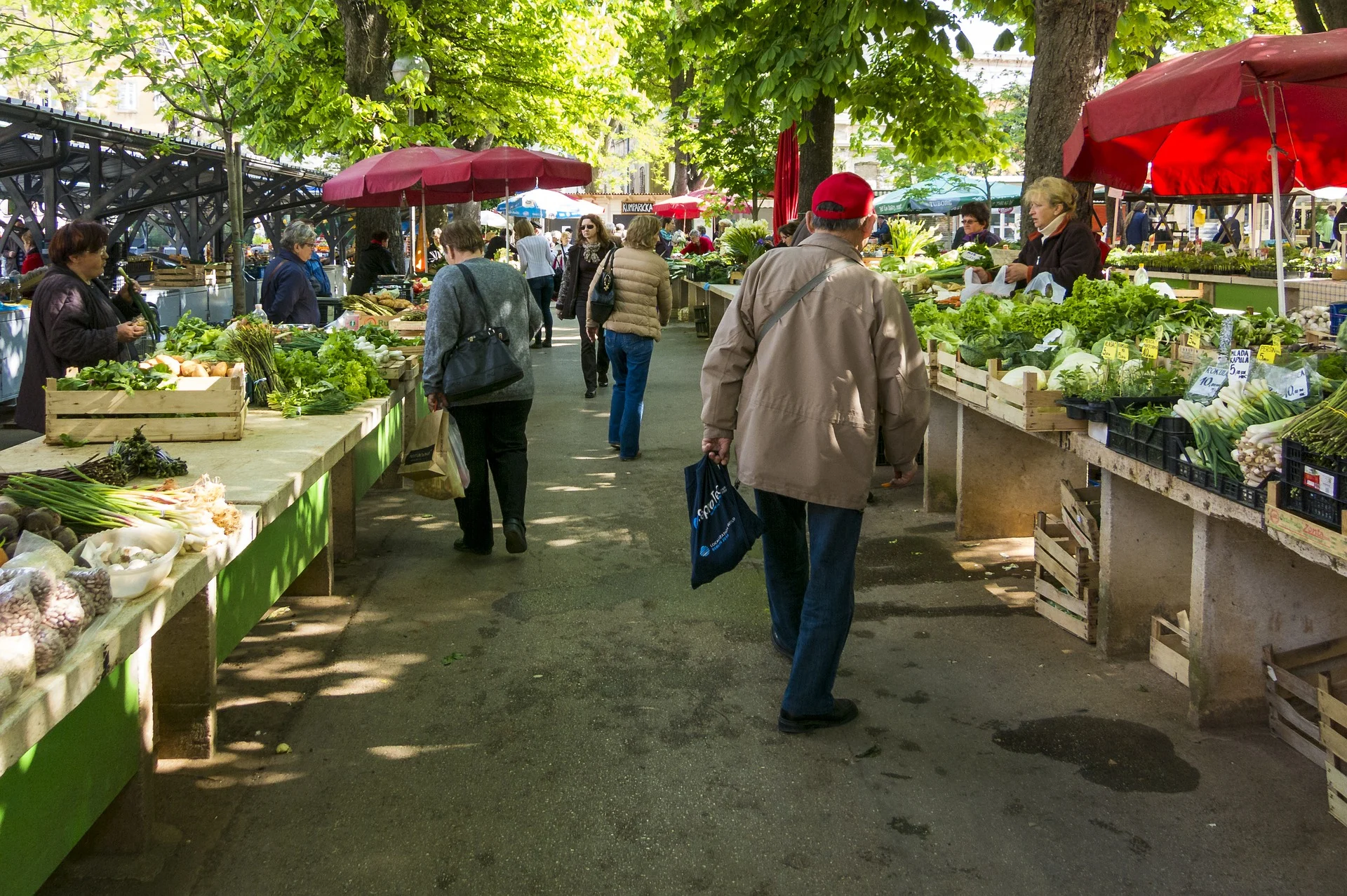 market-1558658_1920.jpg