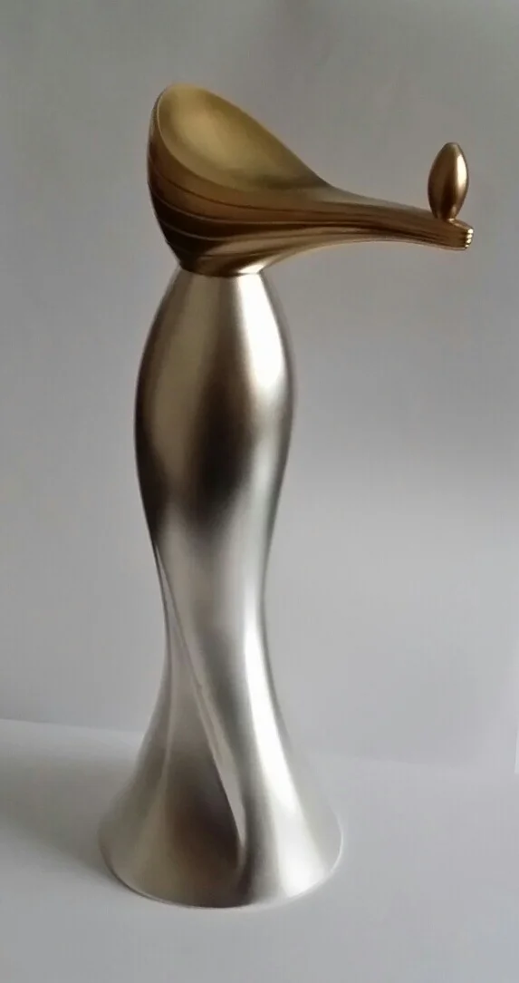 Silver/silvergilt pepper grinder – spun, raised and chased; commissioned by The Goldsmiths’ Company ‘Made for The Table’ exhibition