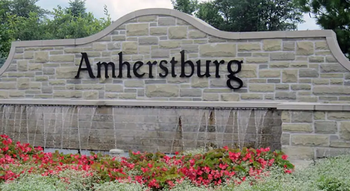 amherstburg townsign.jpg