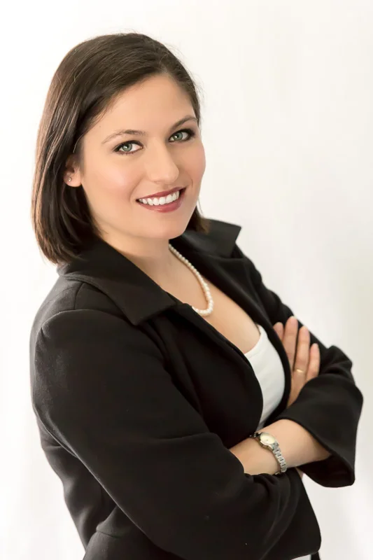 Becky March 2016 Pioneer Realty-3482-ColorWeb.jpg