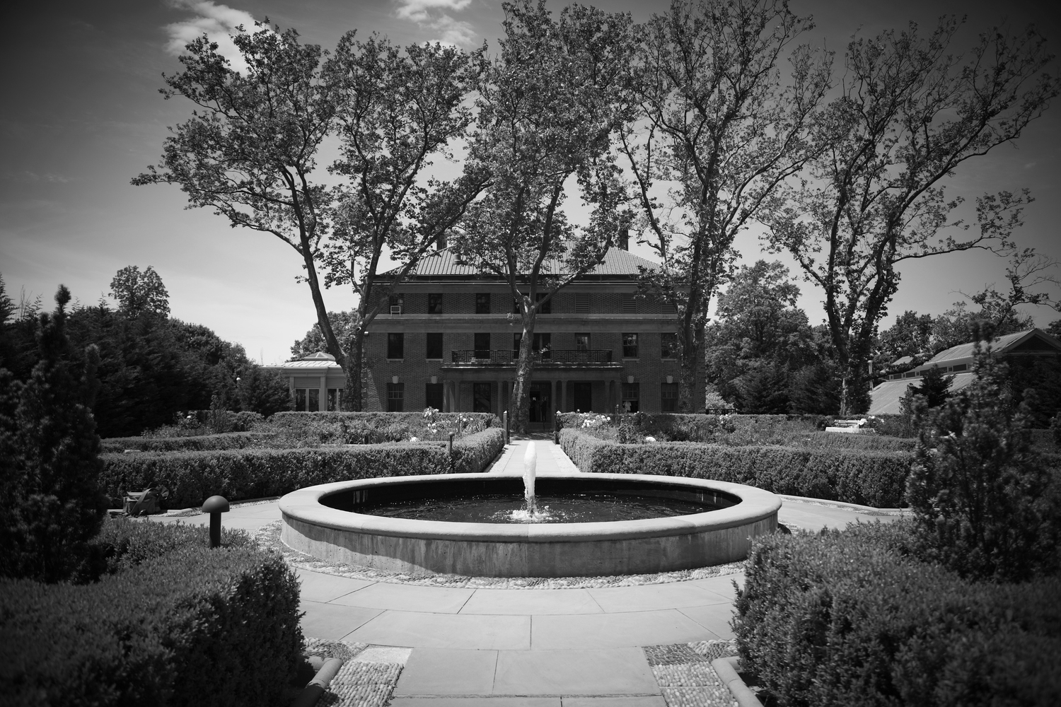 Jodi Cox & Lane Rankin at Snug Harbor on Staten Island New York
